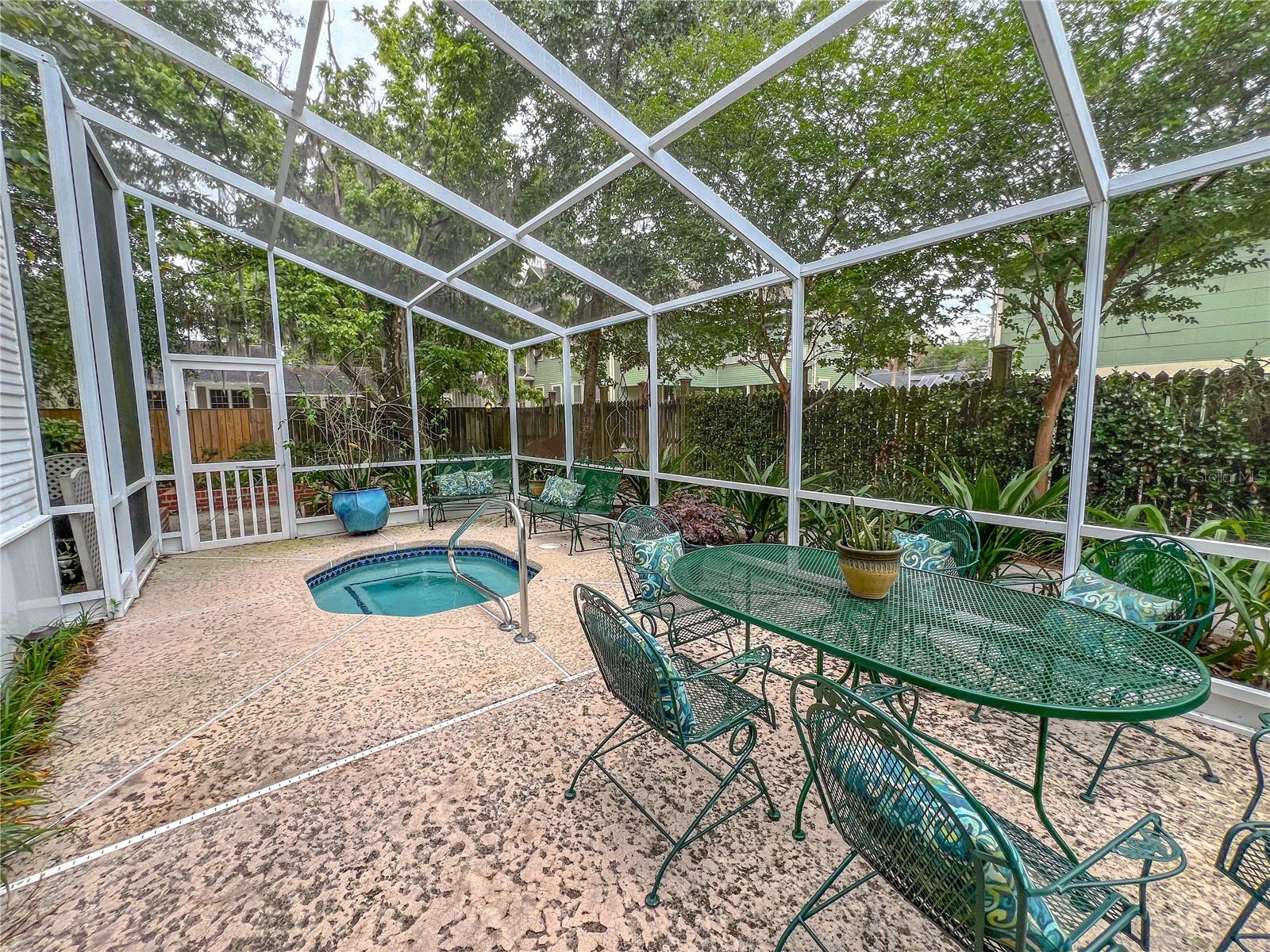 Image 4 of 57 For 516 4th Street