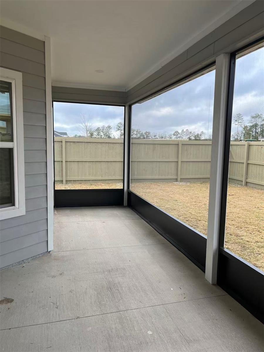 Image 7 of 10 For 6686 12th Lane