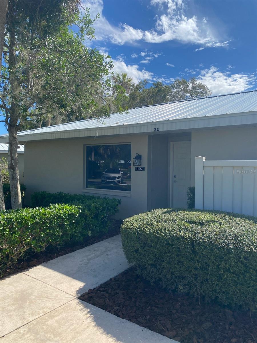 Image 9 of 12 For 11550 Bayshore Drive 20