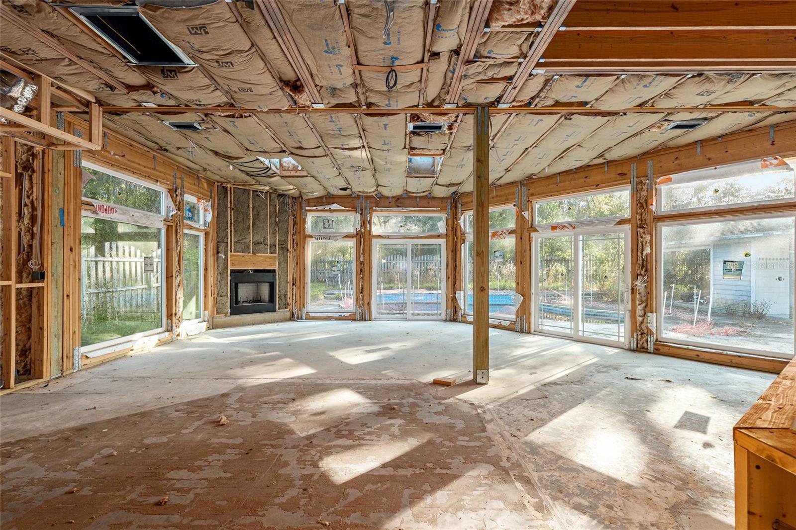 Image 14 of 50 For 921 170th Street