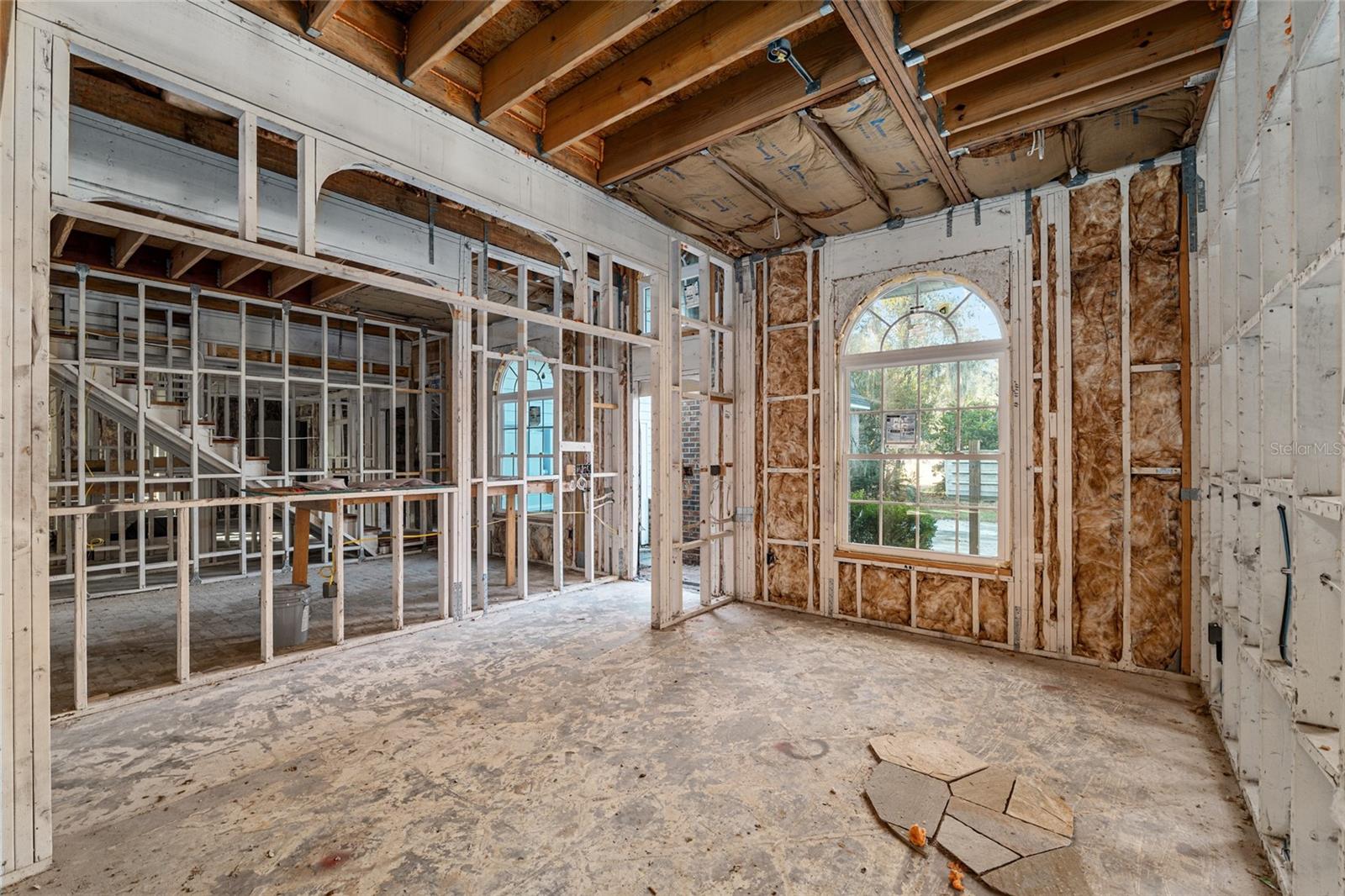 Image 21 of 50 For 921 170th Street