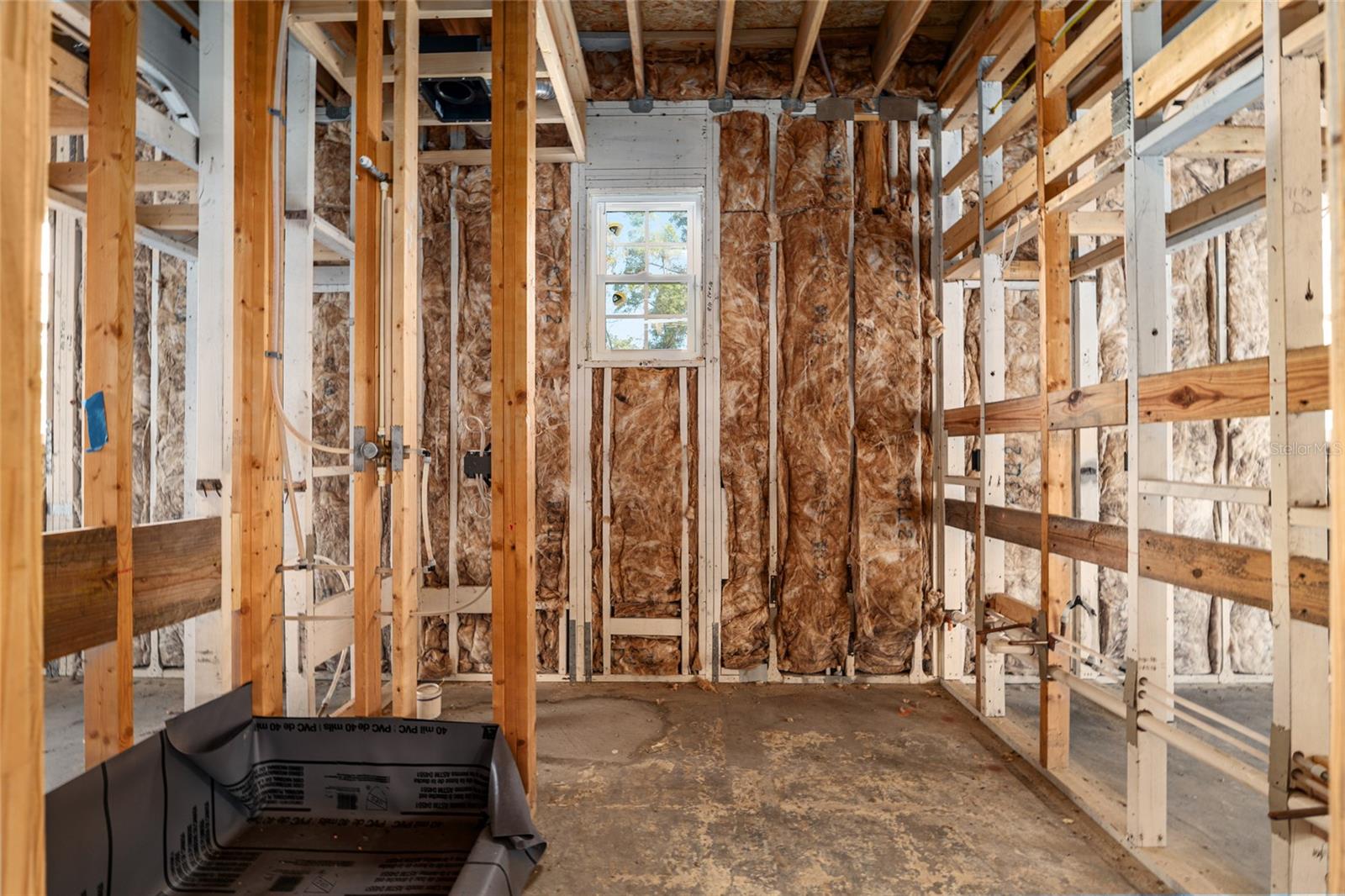 Image 30 of 50 For 921 170th Street