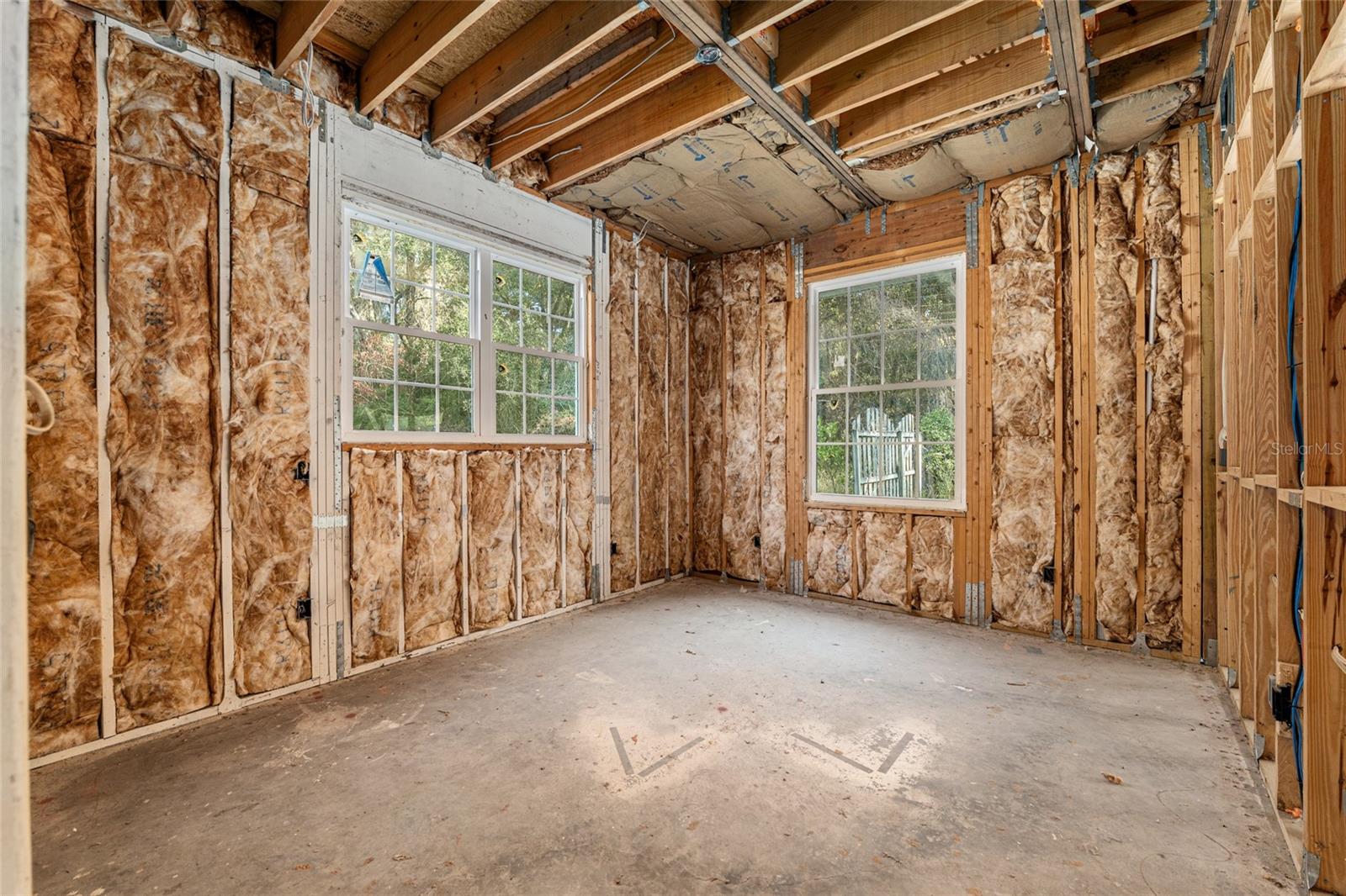 Image 32 of 50 For 921 170th Street