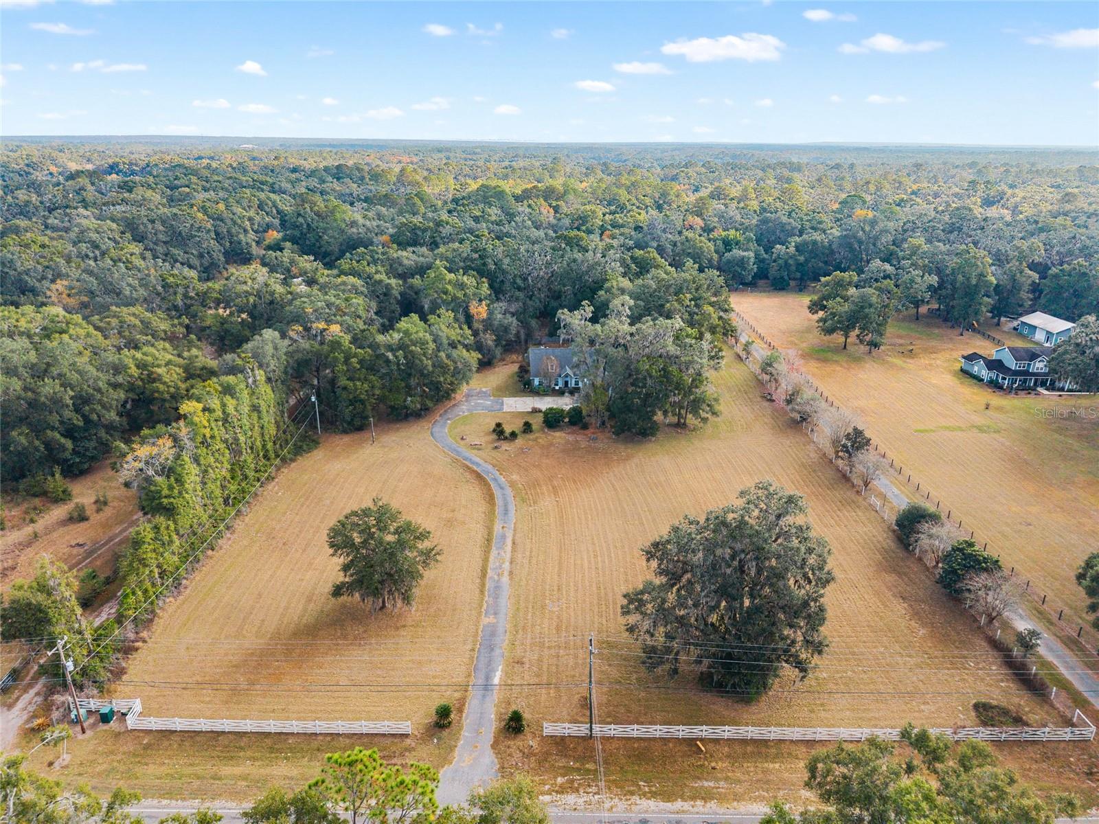 Image 7 of 50 For 921 170th Street