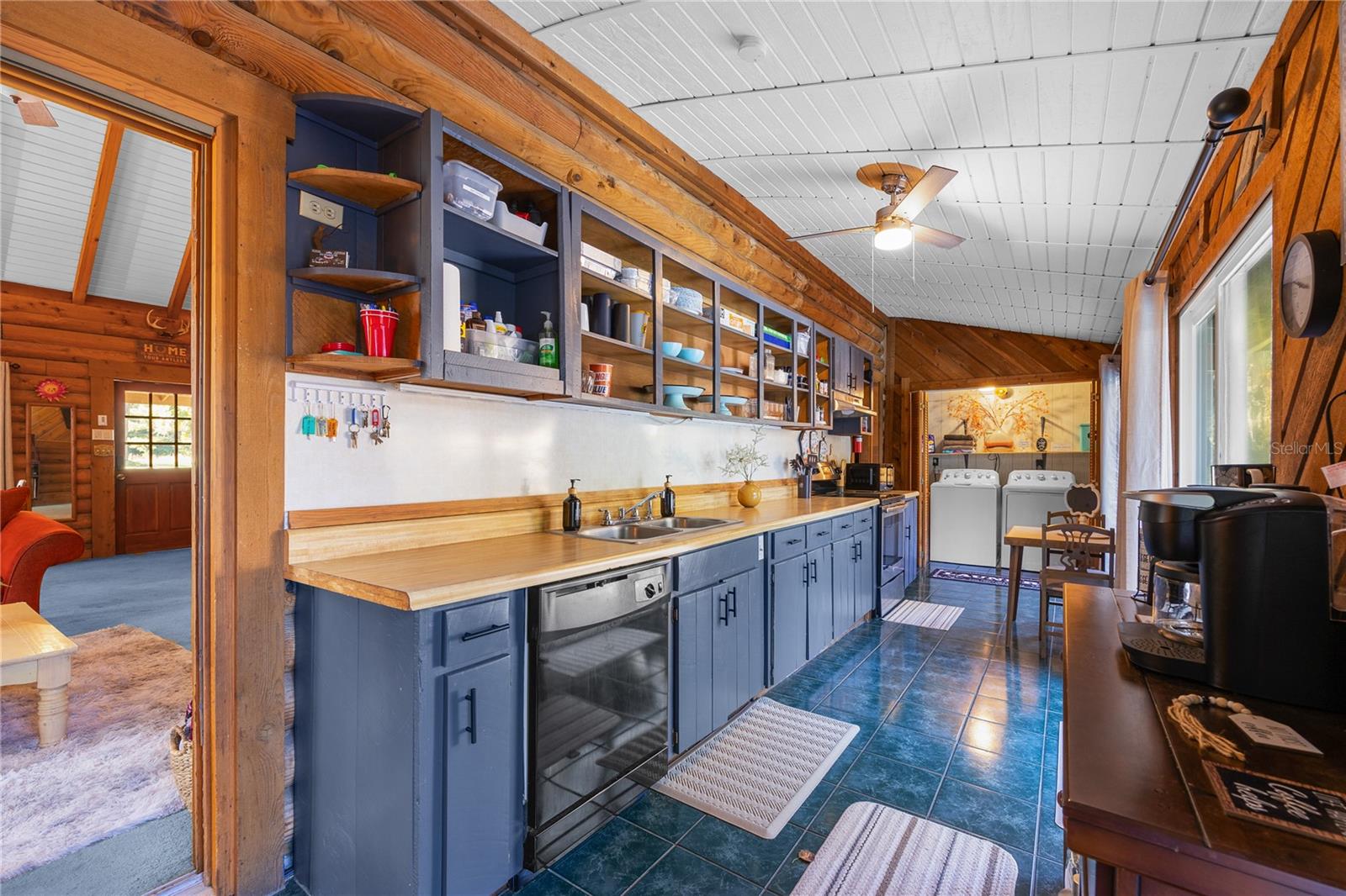 Image 14 of 65 For 11930 225th Drive