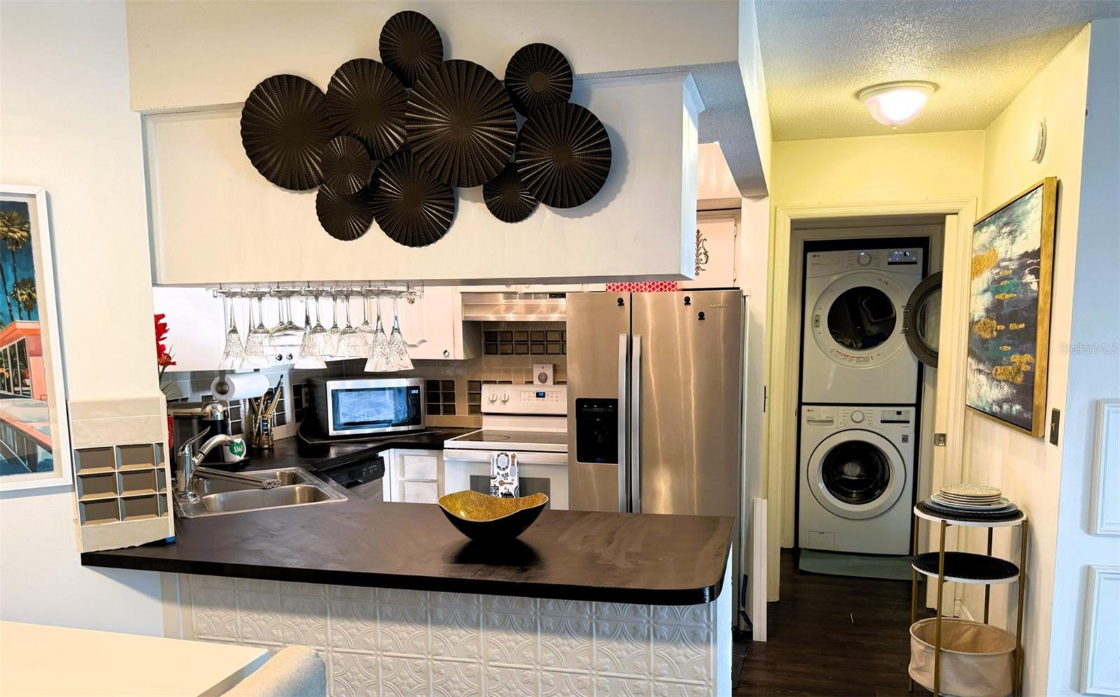 Image 39 of 42 For 2314 Clewis Court 204