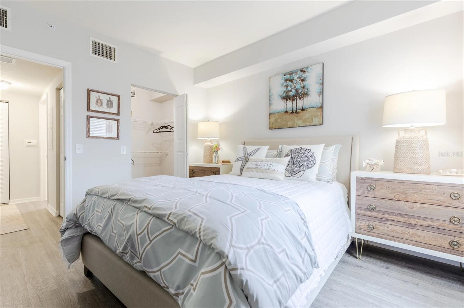 Image 14 of 47 For 1010 Fresco Way 1b-01-206