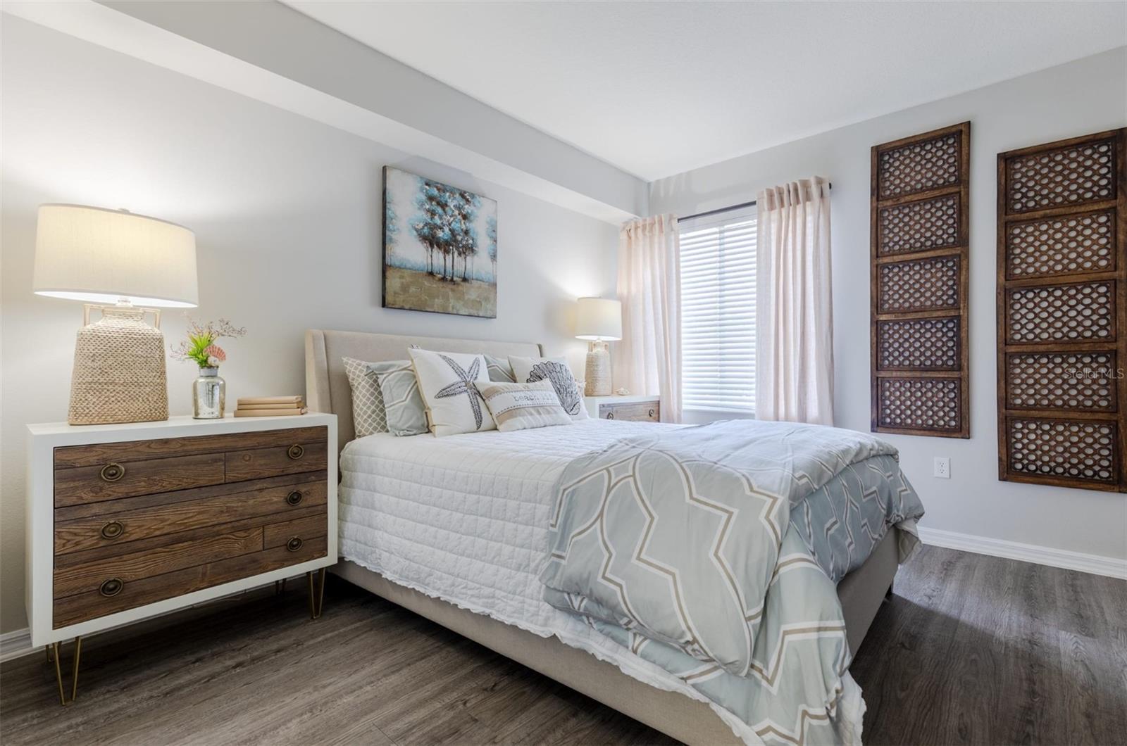 Image 15 of 47 For 1010 Fresco Way 1b-01-206