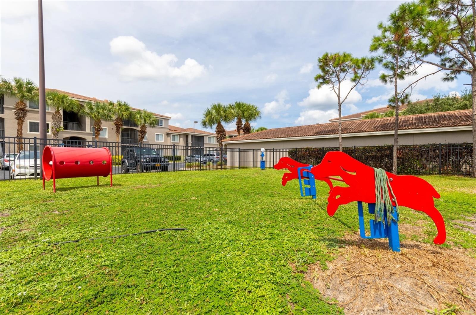 Image 33 of 47 For 1010 Fresco Way 1b-01-206