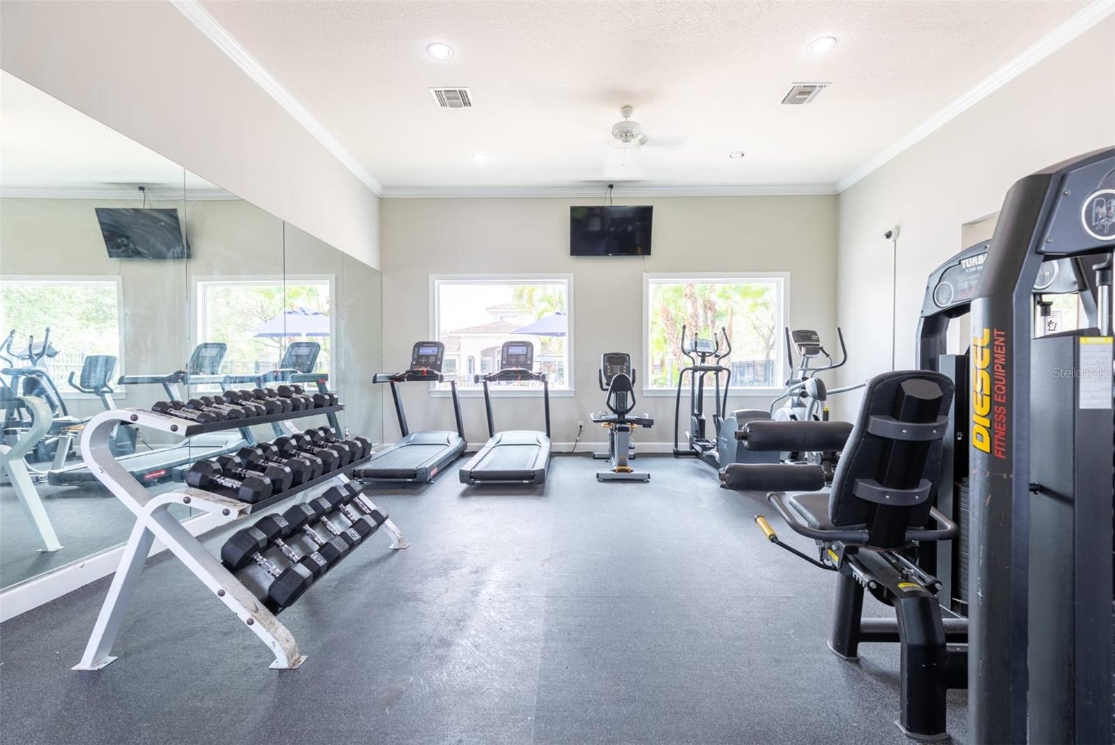 Image 39 of 47 For 1010 Fresco Way 1b-01-206