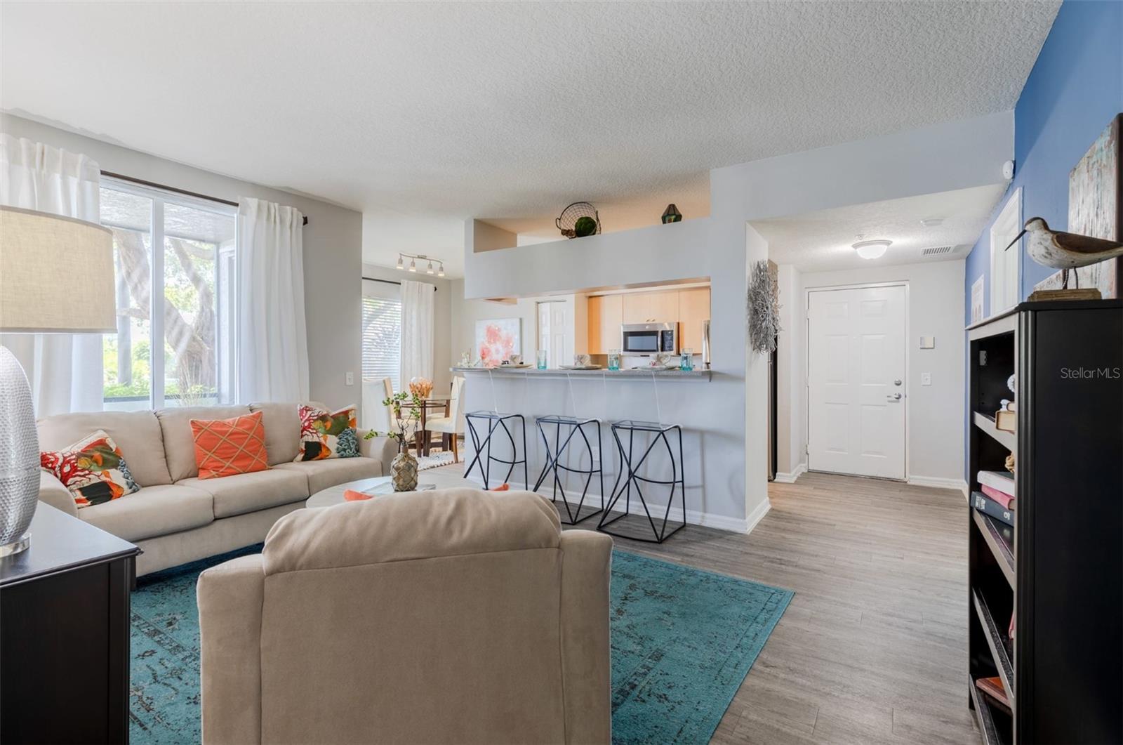 Image 5 of 47 For 1010 Fresco Way 1b-01-206