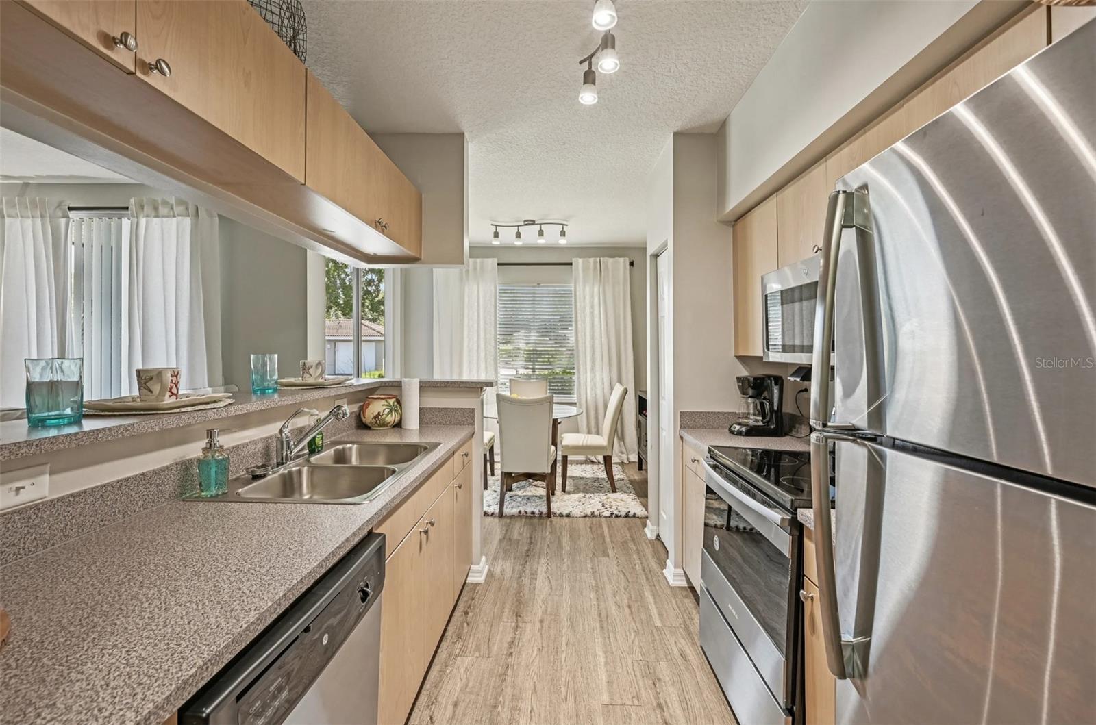 Image 8 of 47 For 1010 Fresco Way 1b-01-206