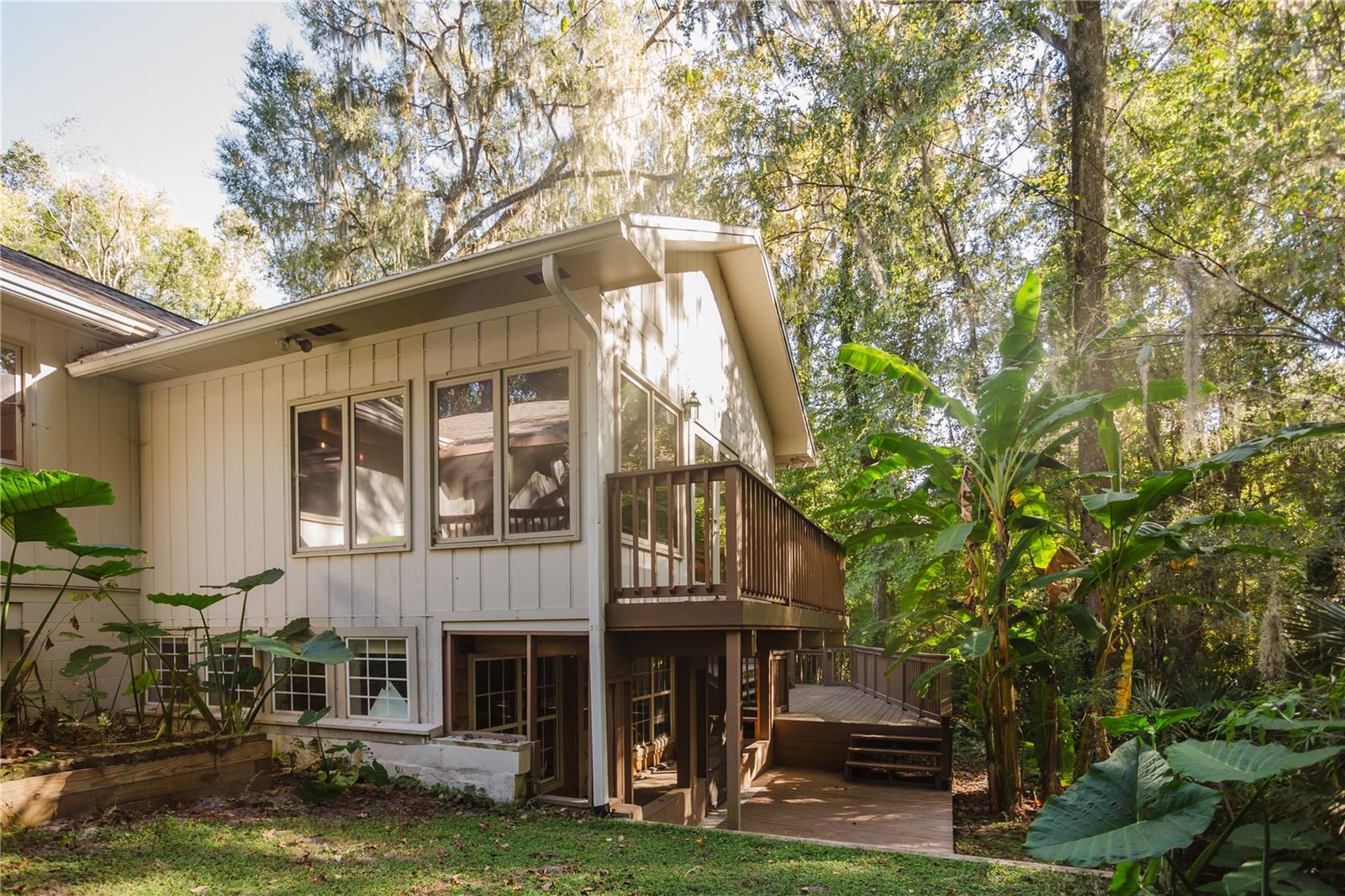 Image 14 of 58 For 3730 37th Terrace