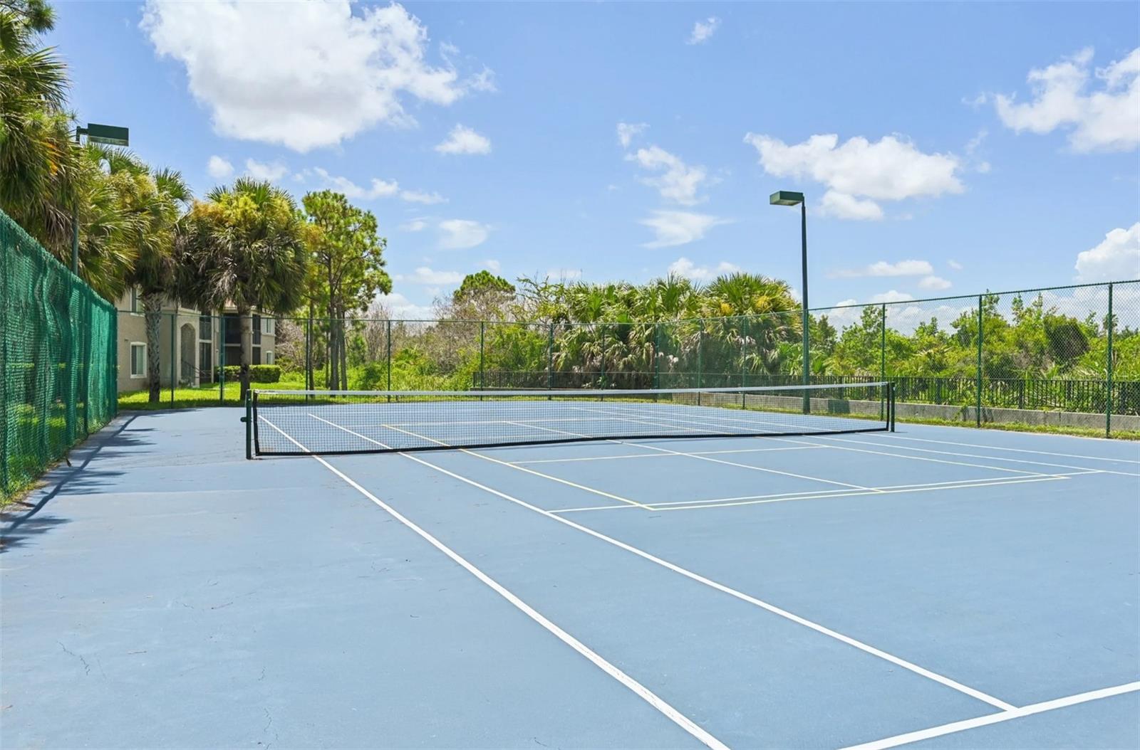 Image 35 of 47 For 1010 Fresco Way 3b-05-303