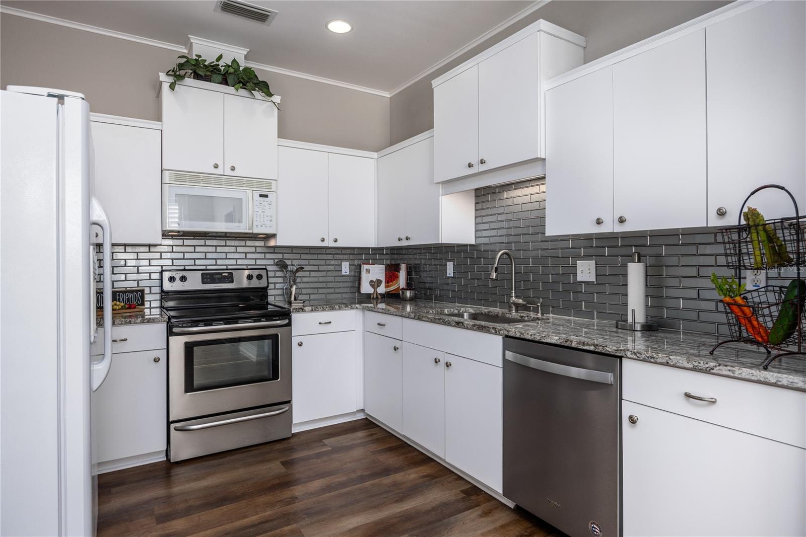 Image 12 of 27 For 1064 31st Terrace