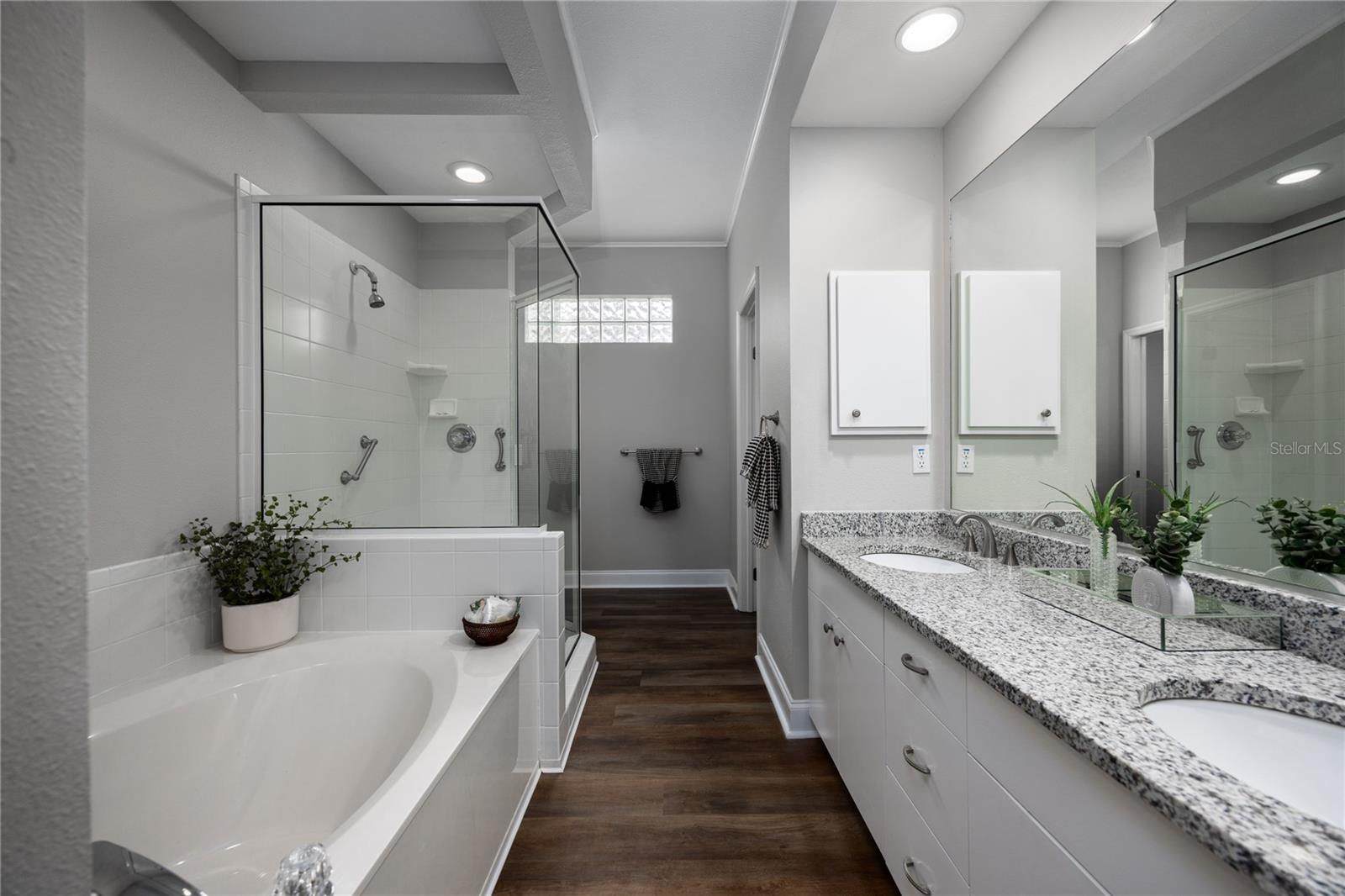 Image 19 of 27 For 1064 31st Terrace