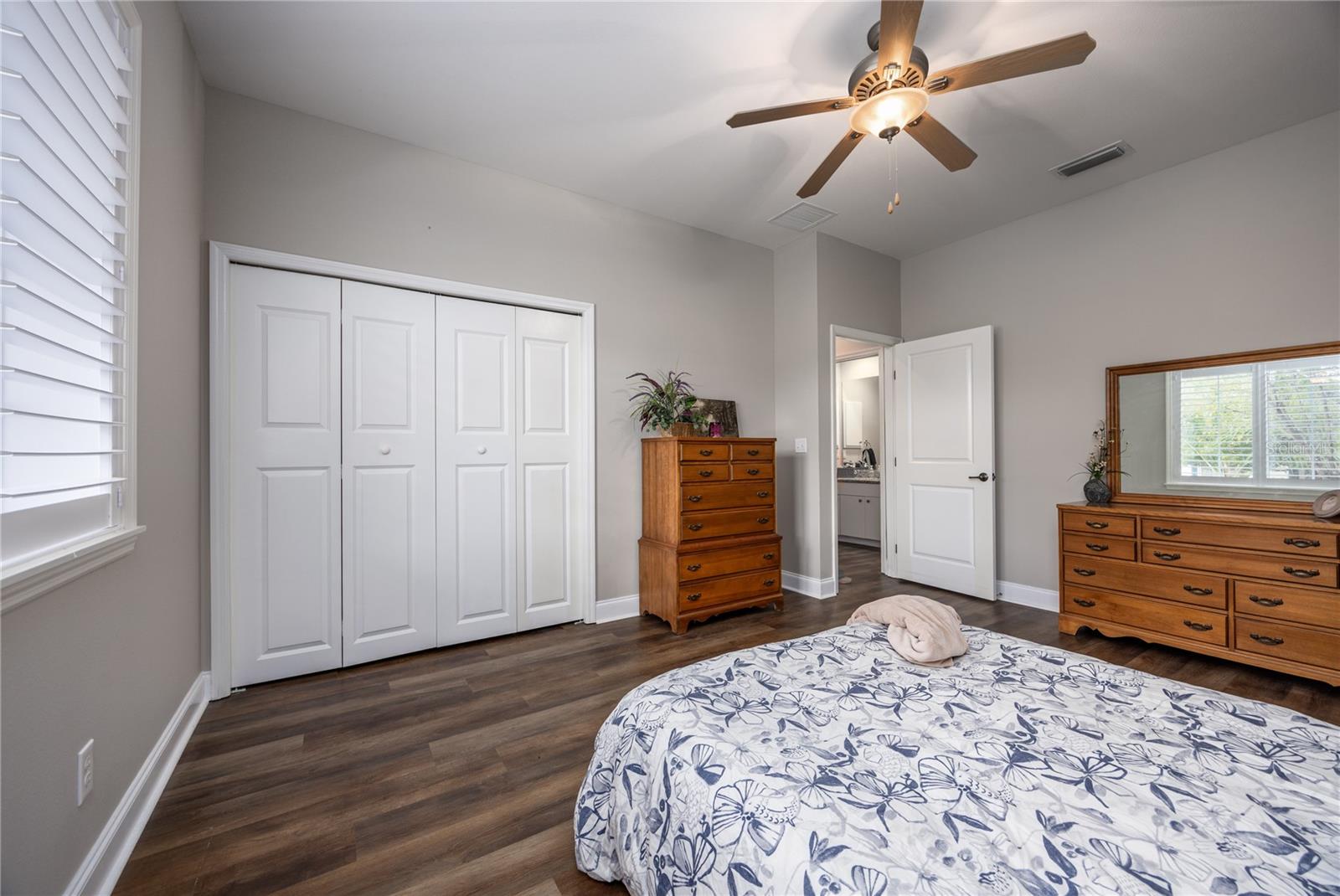 Image 21 of 27 For 1064 31st Terrace