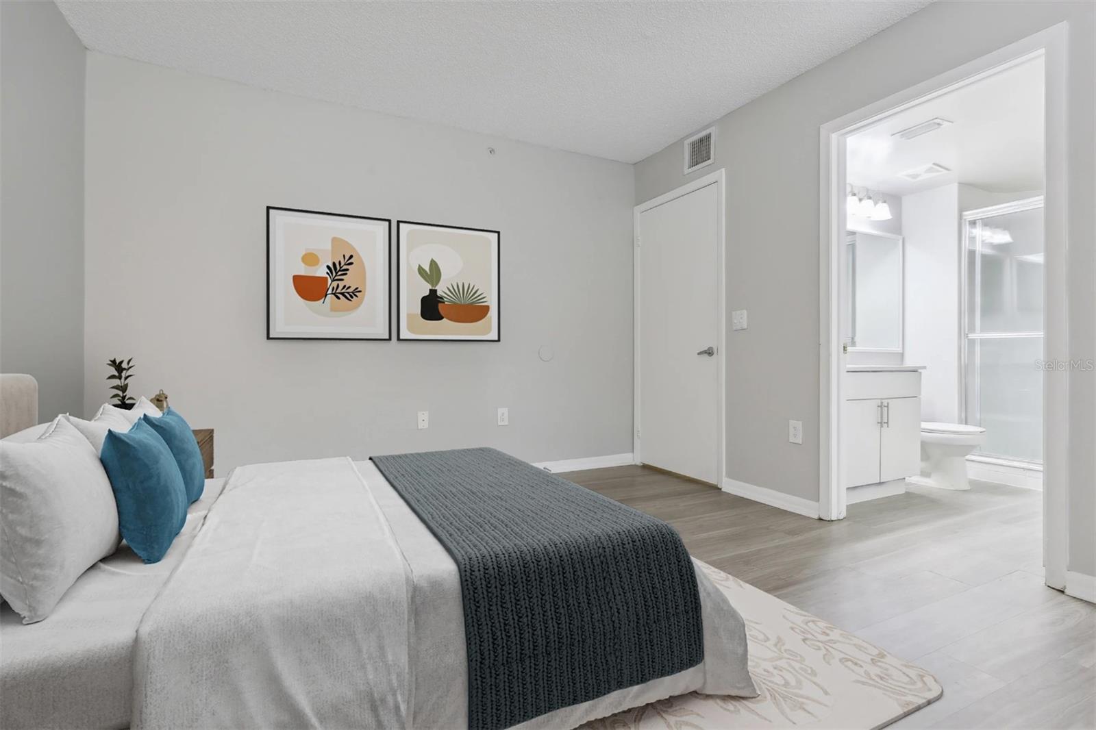 Image 25 of 48 For 10101 14th Street 2b--9-202