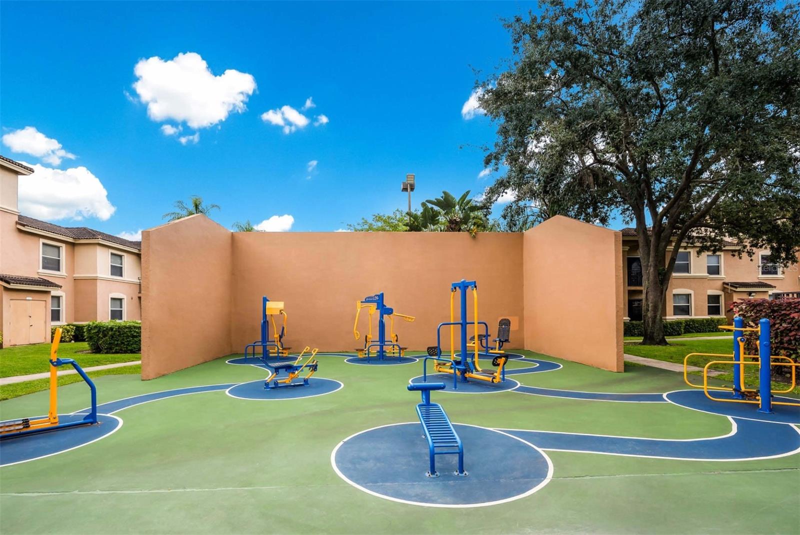 Image 4 of 48 For 10101 14th Street 2b--9-202