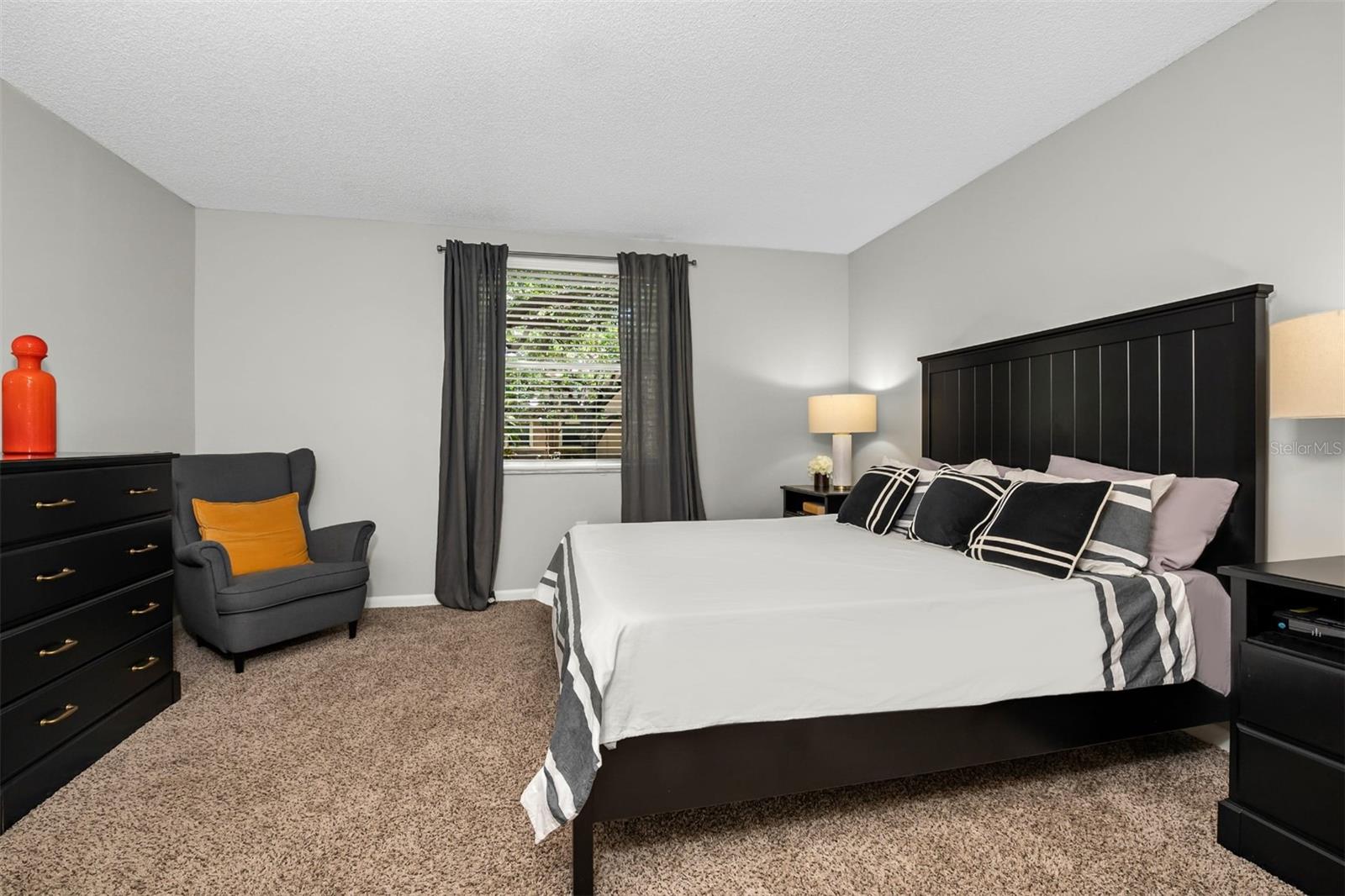 Image 19 of 48 For 10101 14th Street 3b-10-108