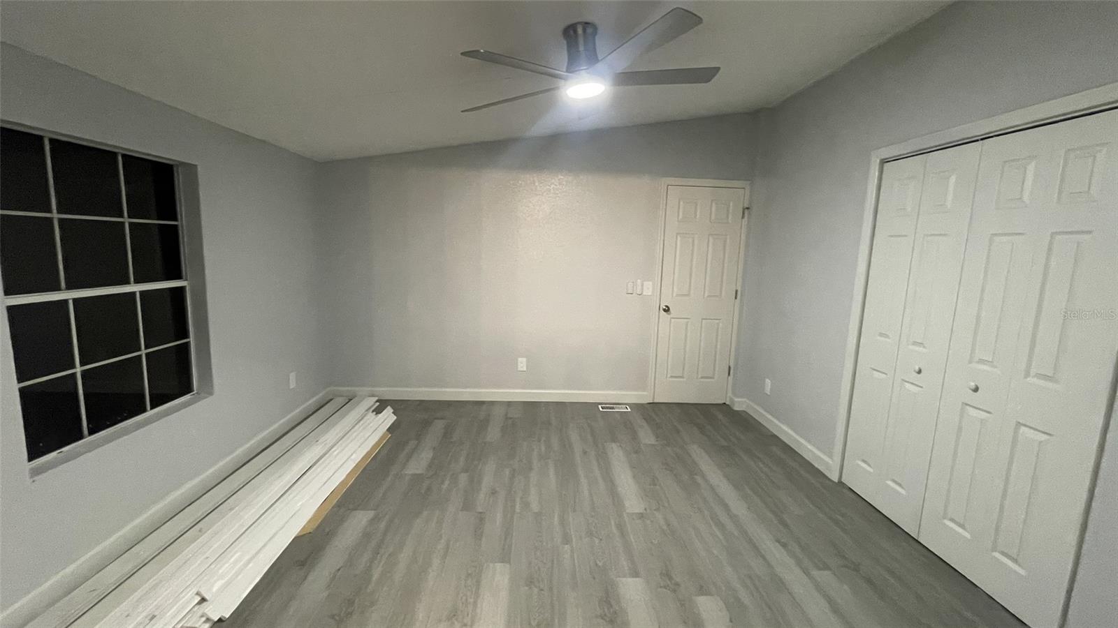 Image 15 of 32 For 7071 95th Street