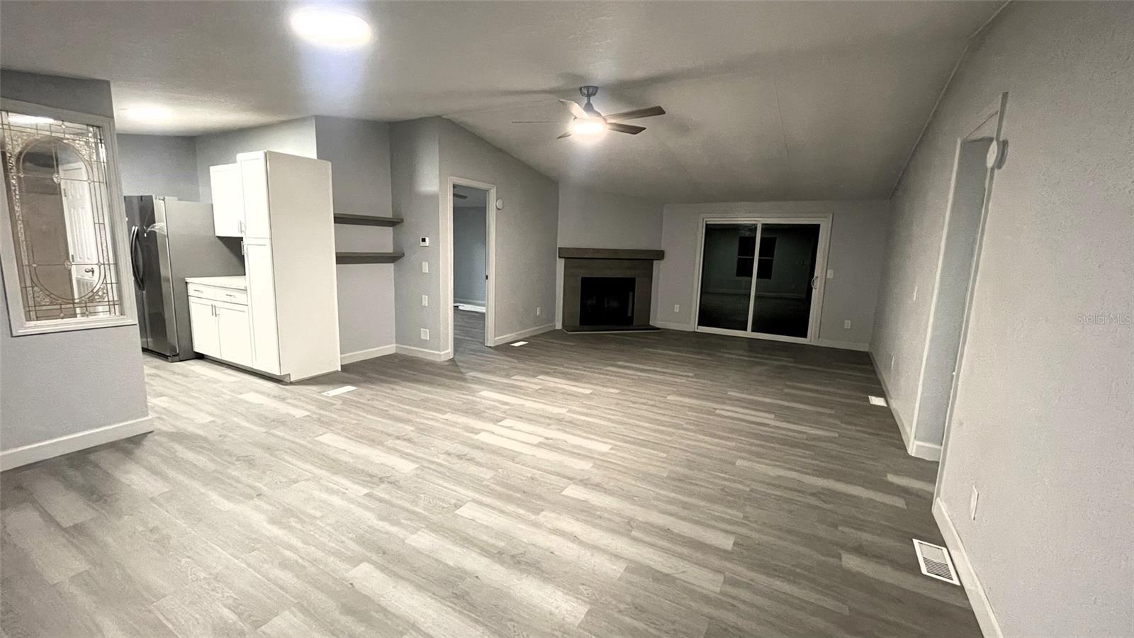 Image 2 of 32 For 7071 95th Street