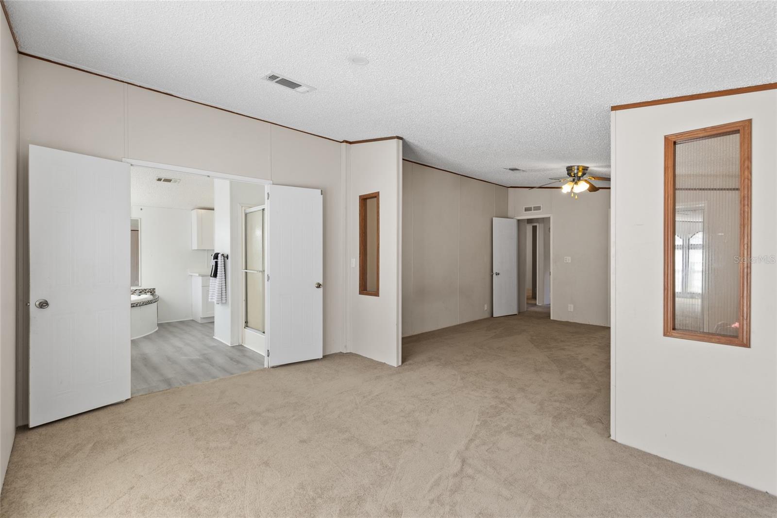 Image 16 of 39 For 8430 111th Street