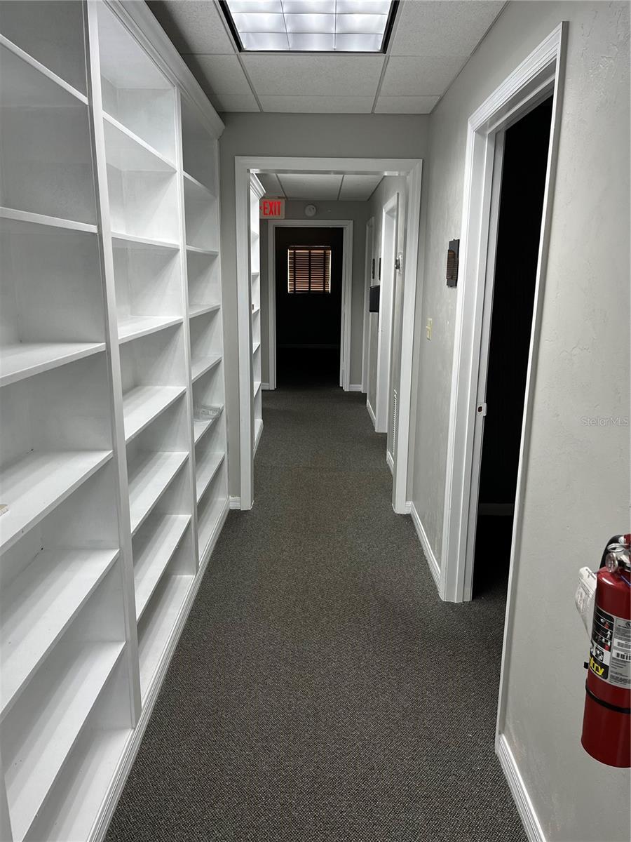 Image 6 of 6 For 204 University Avenue 8a