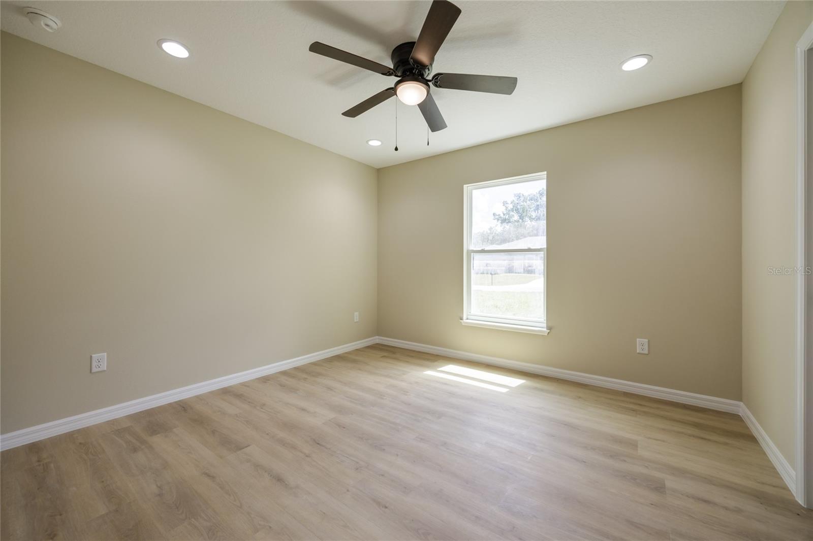 Image 27 of 42 For Address Not Provided