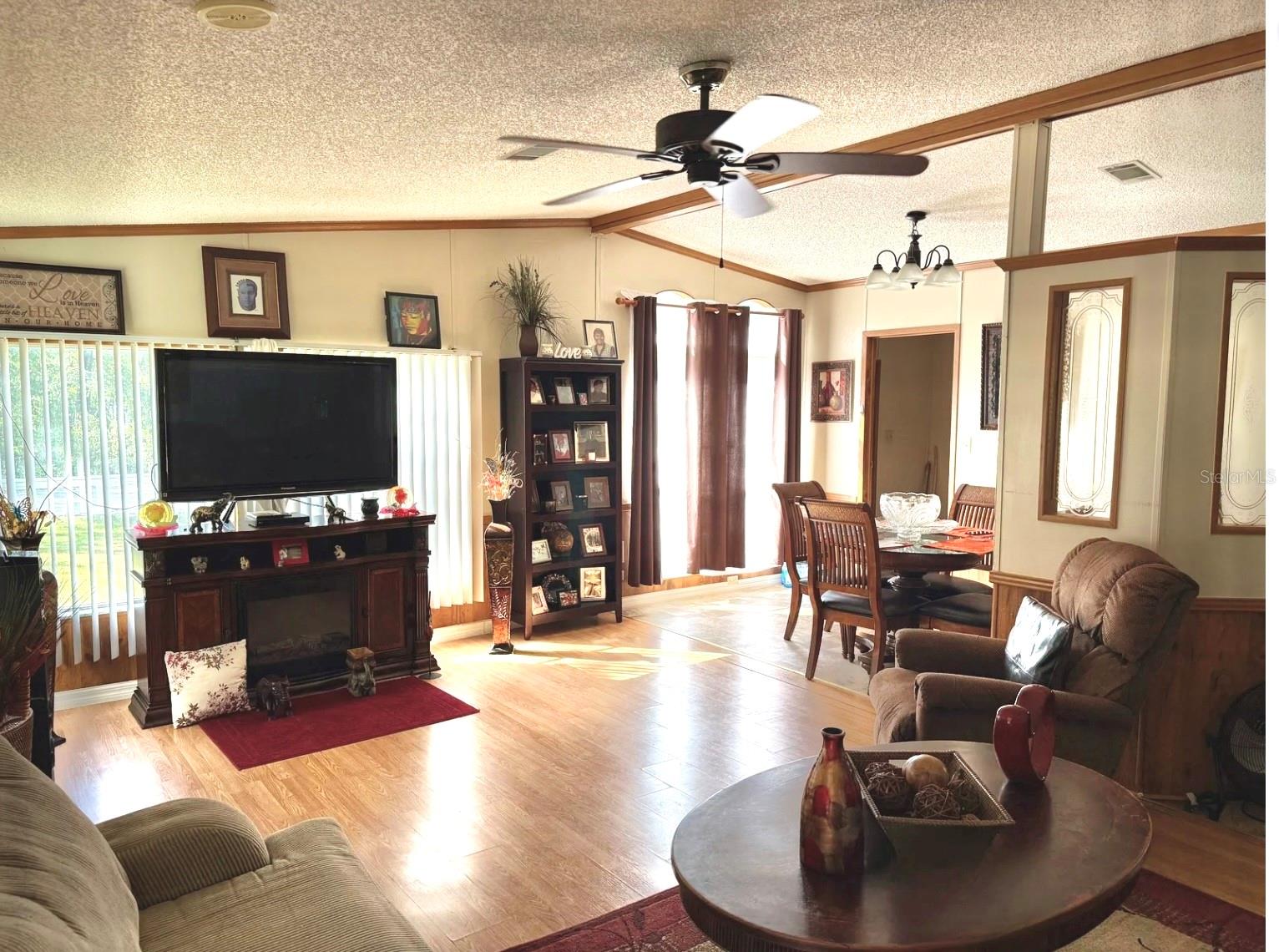 Image 3 of 11 For 15441 2nd Place