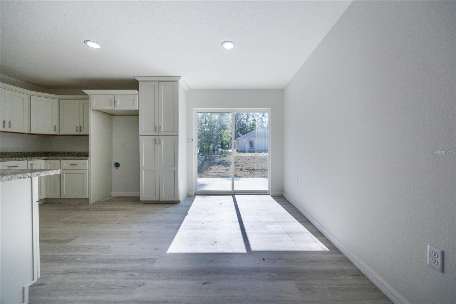 Image 19 of 40 For 15051 1st Street