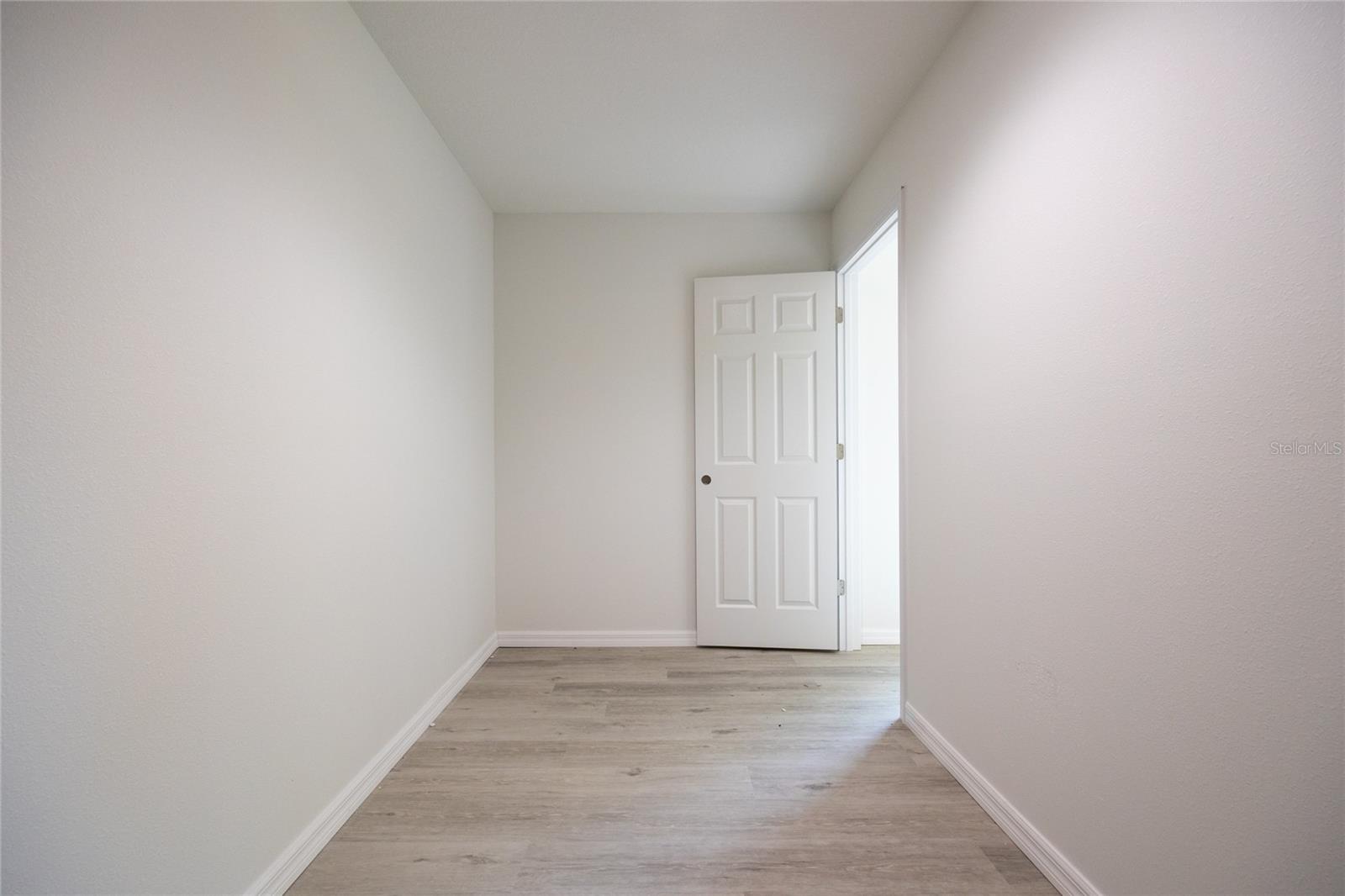 Image 26 of 40 For 15051 1st Street