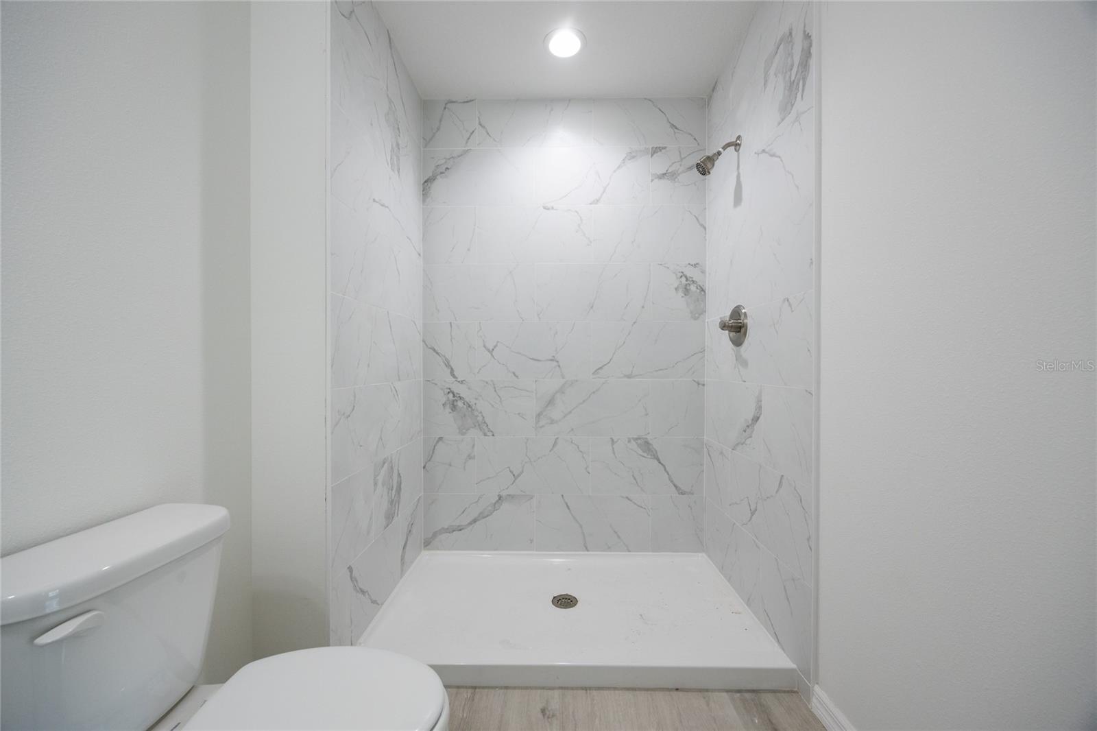 Image 28 of 40 For 15051 1st Street