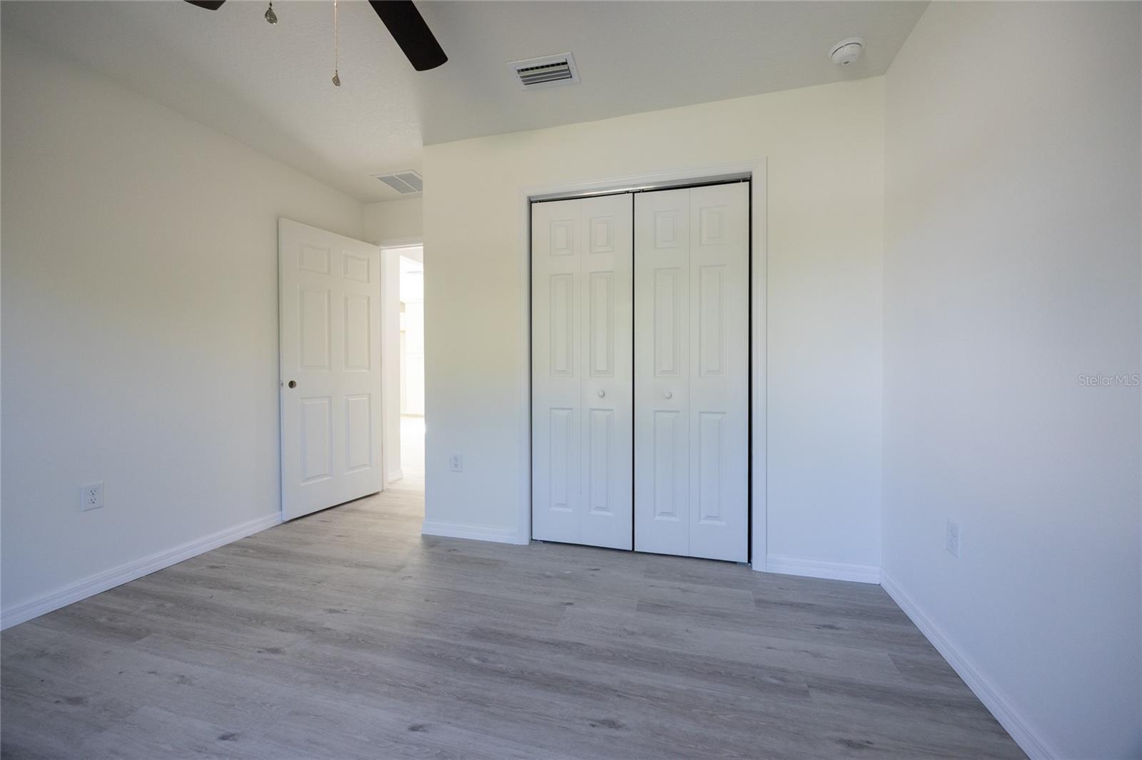 Image 31 of 40 For 15051 1st Street