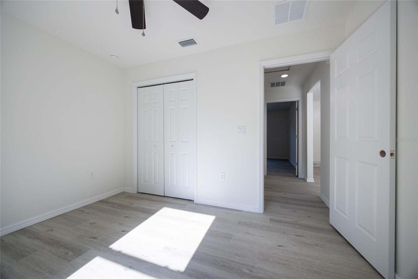 Image 36 of 40 For 15051 1st Street