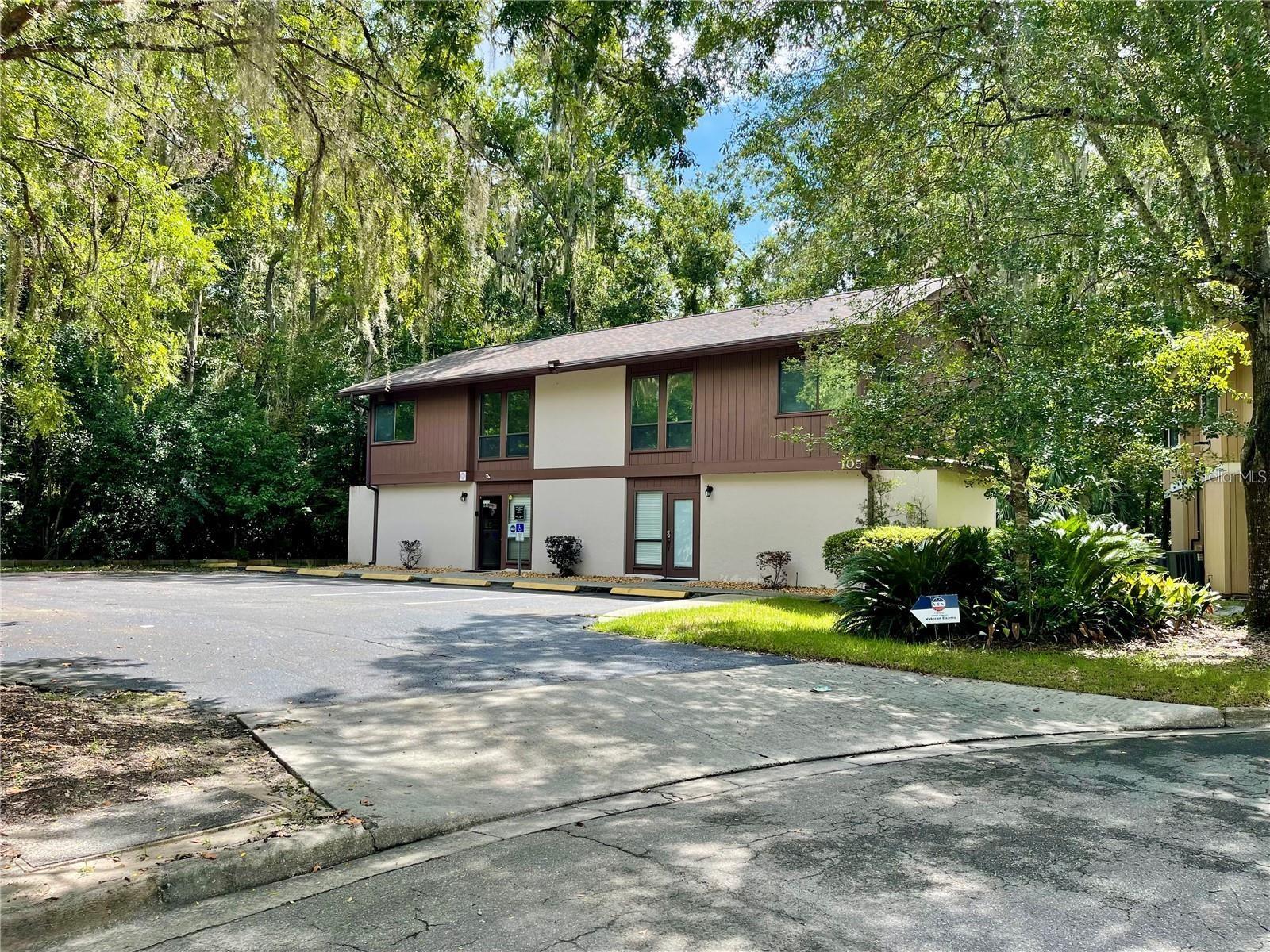 Image 20 of 21 For 105 33rd Court 105a