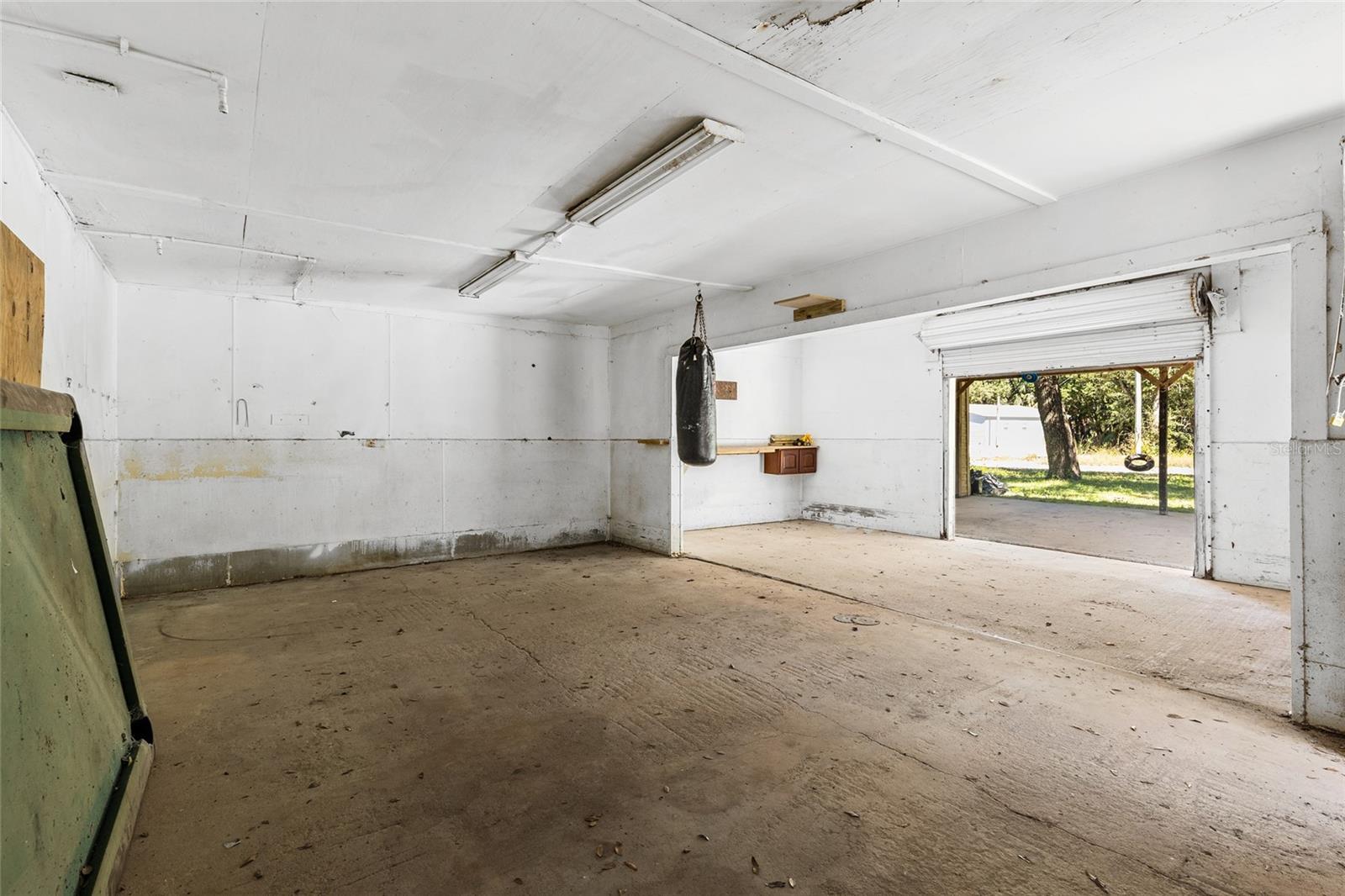 Image 22 of 35 For 5970 103rd Court