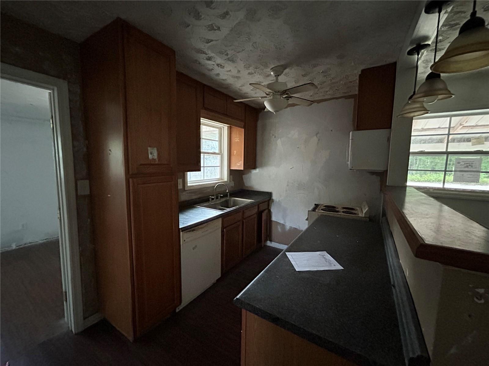 Image 4 of 4 For 10235 117th Drive