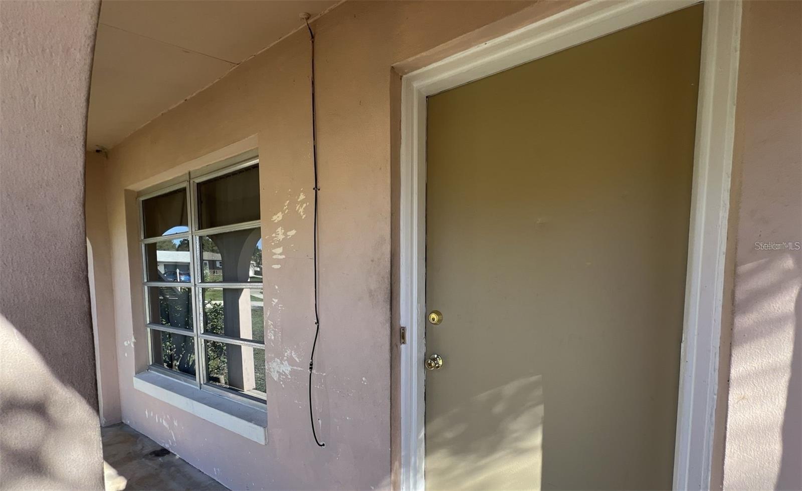 Image 4 of 21 For 14719 39th Circle