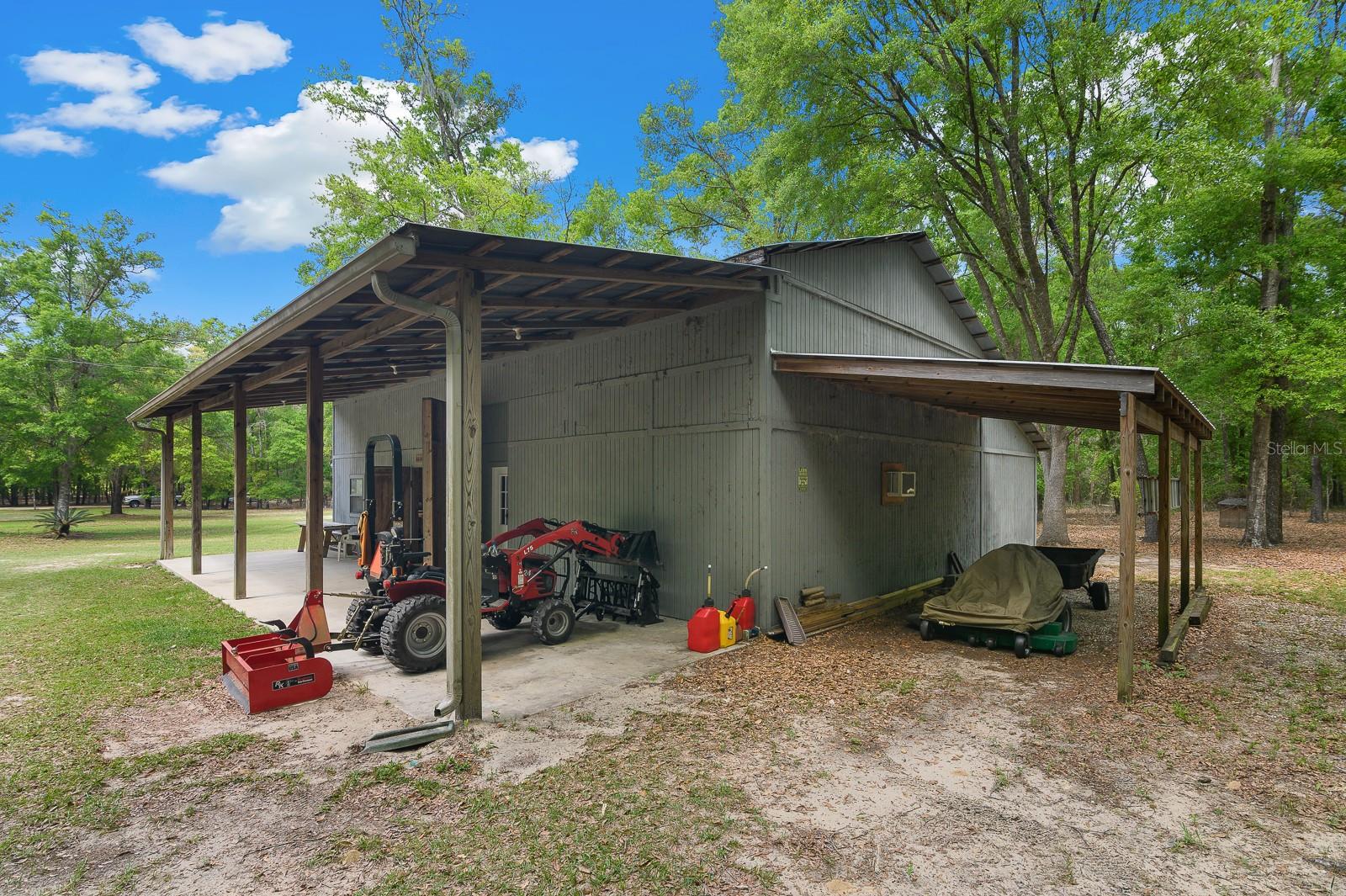 Image 31 of 47 For 23719 142nd Avenue