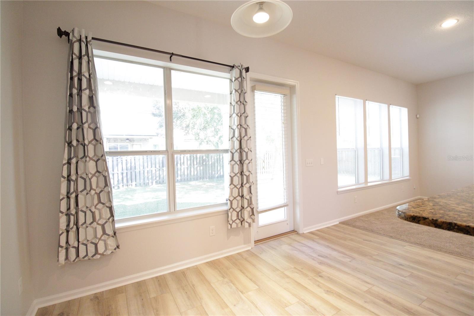 Image 14 of 40 For 8225 53rd Terrace