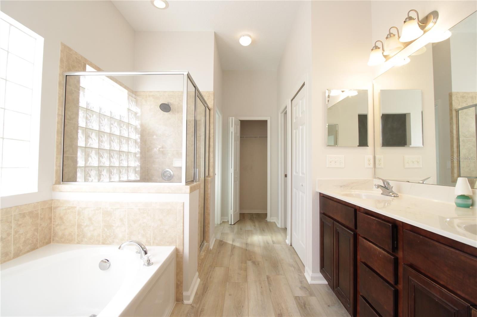 Image 21 of 40 For 8225 53rd Terrace