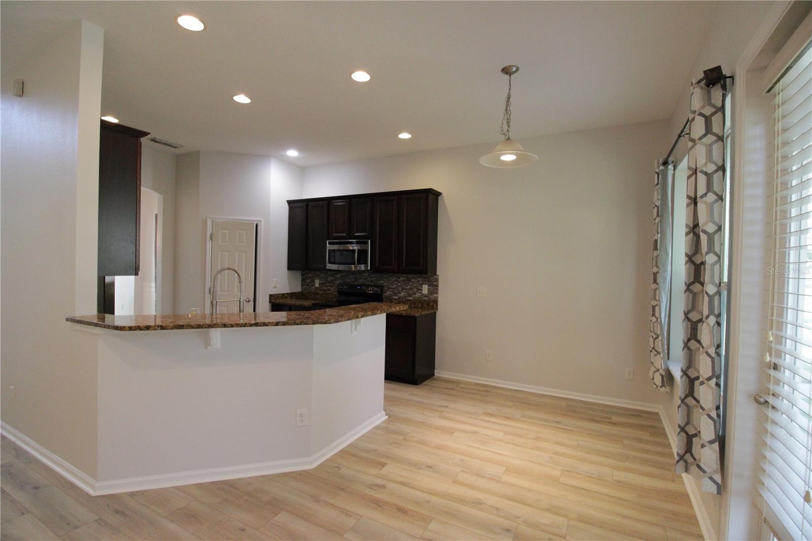 Image 8 of 40 For 8225 53rd Terrace