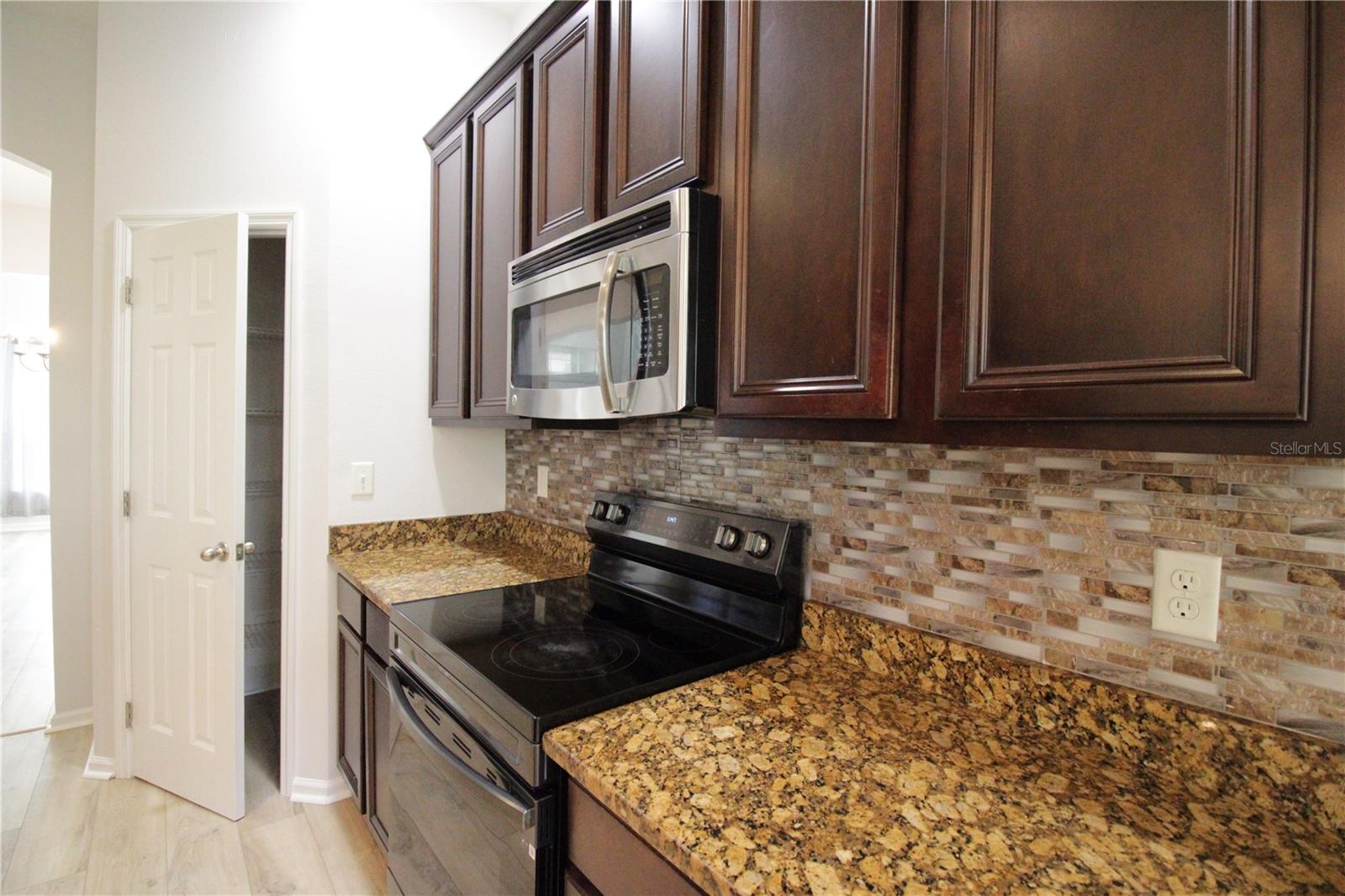 Image 9 of 40 For 8225 53rd Terrace