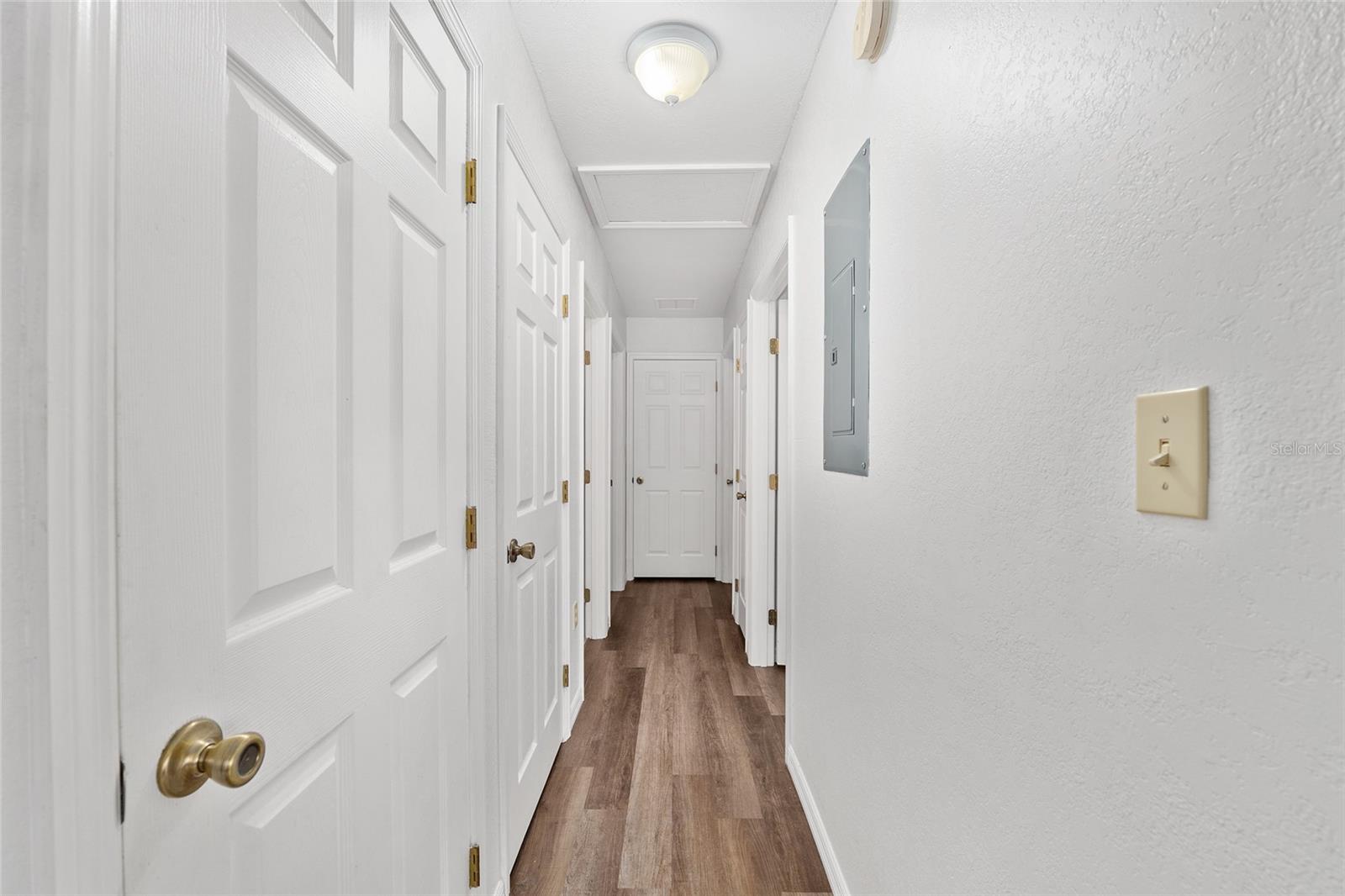 Image 17 of 30 For 1233 4th Avenue