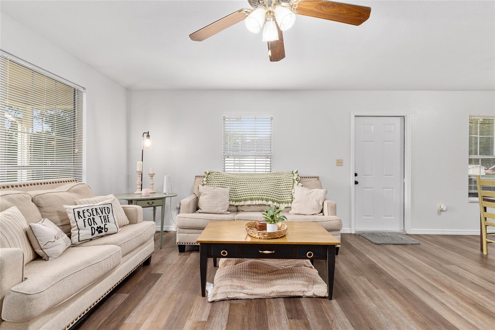 Image 8 of 30 For 1233 4th Avenue