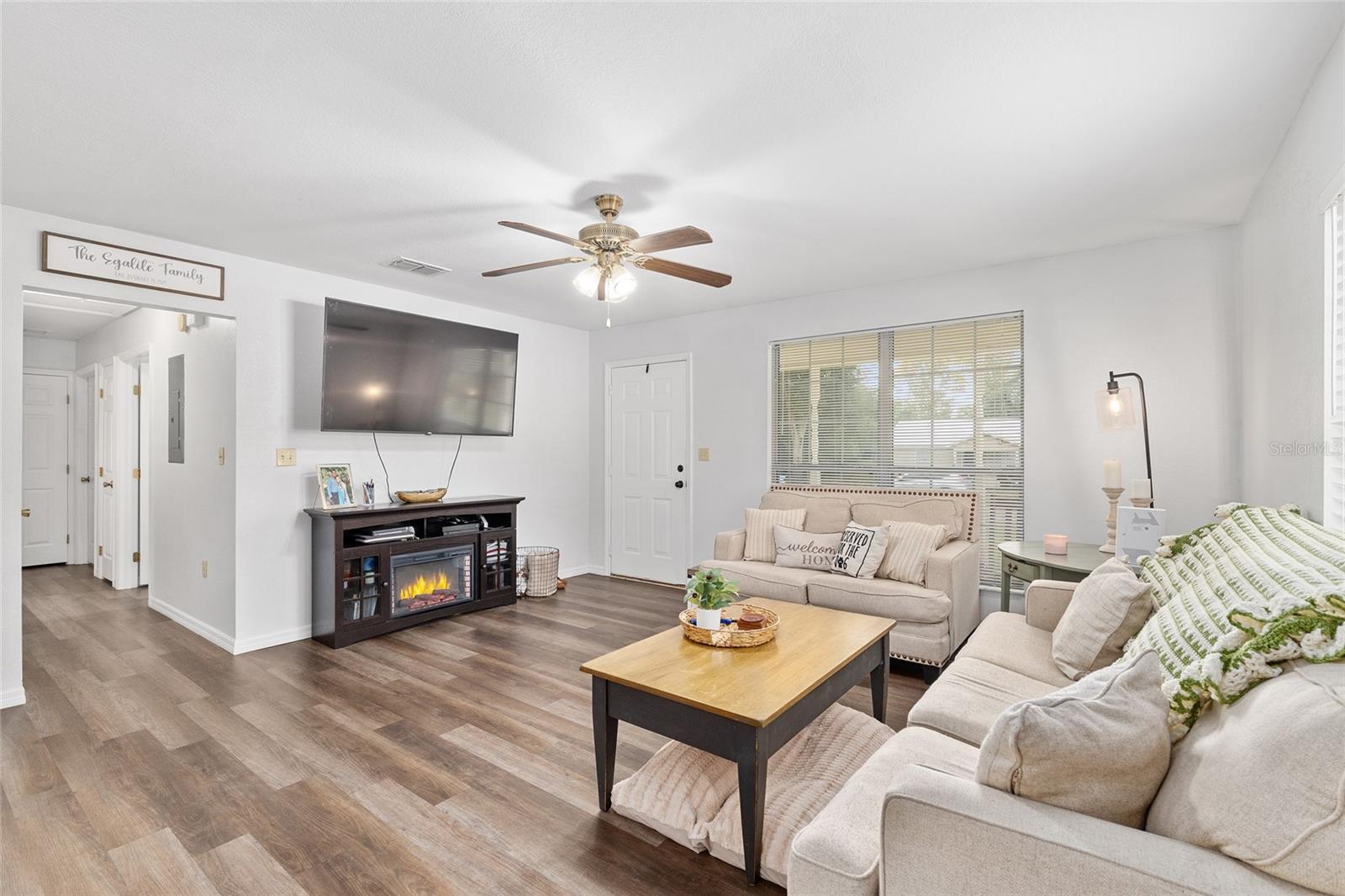 Image 9 of 30 For 1233 4th Avenue