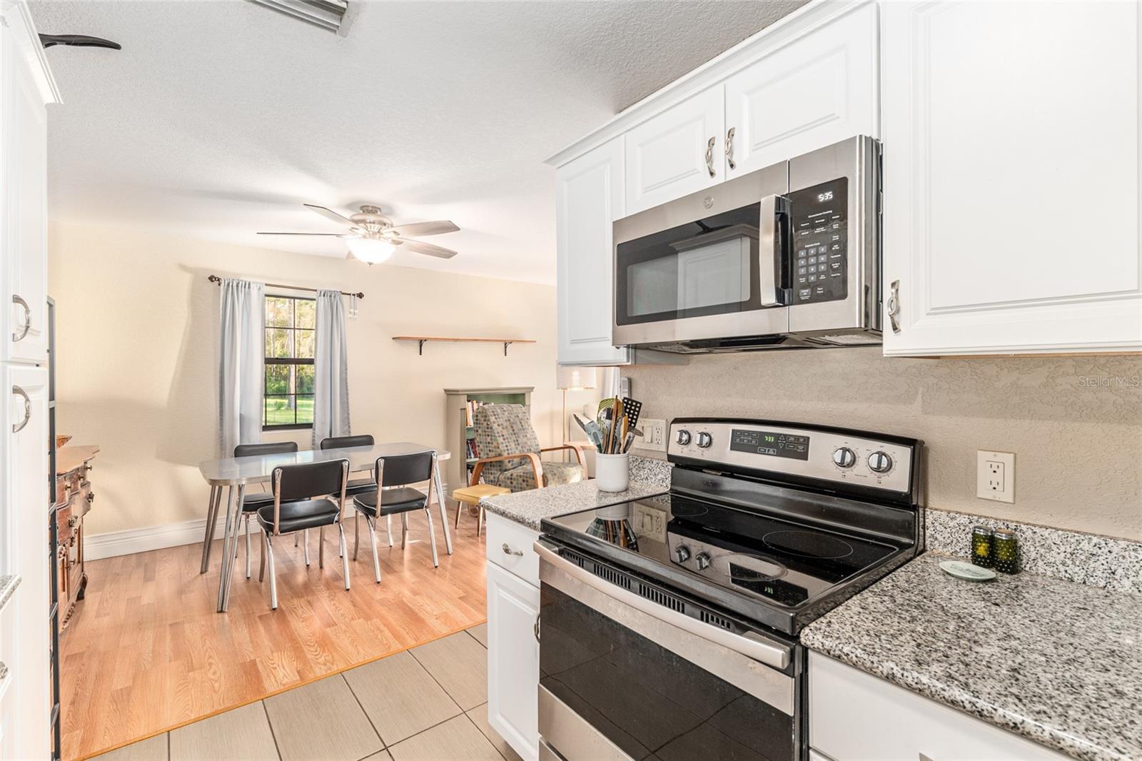 Image 12 of 57 For 12719 88th Place