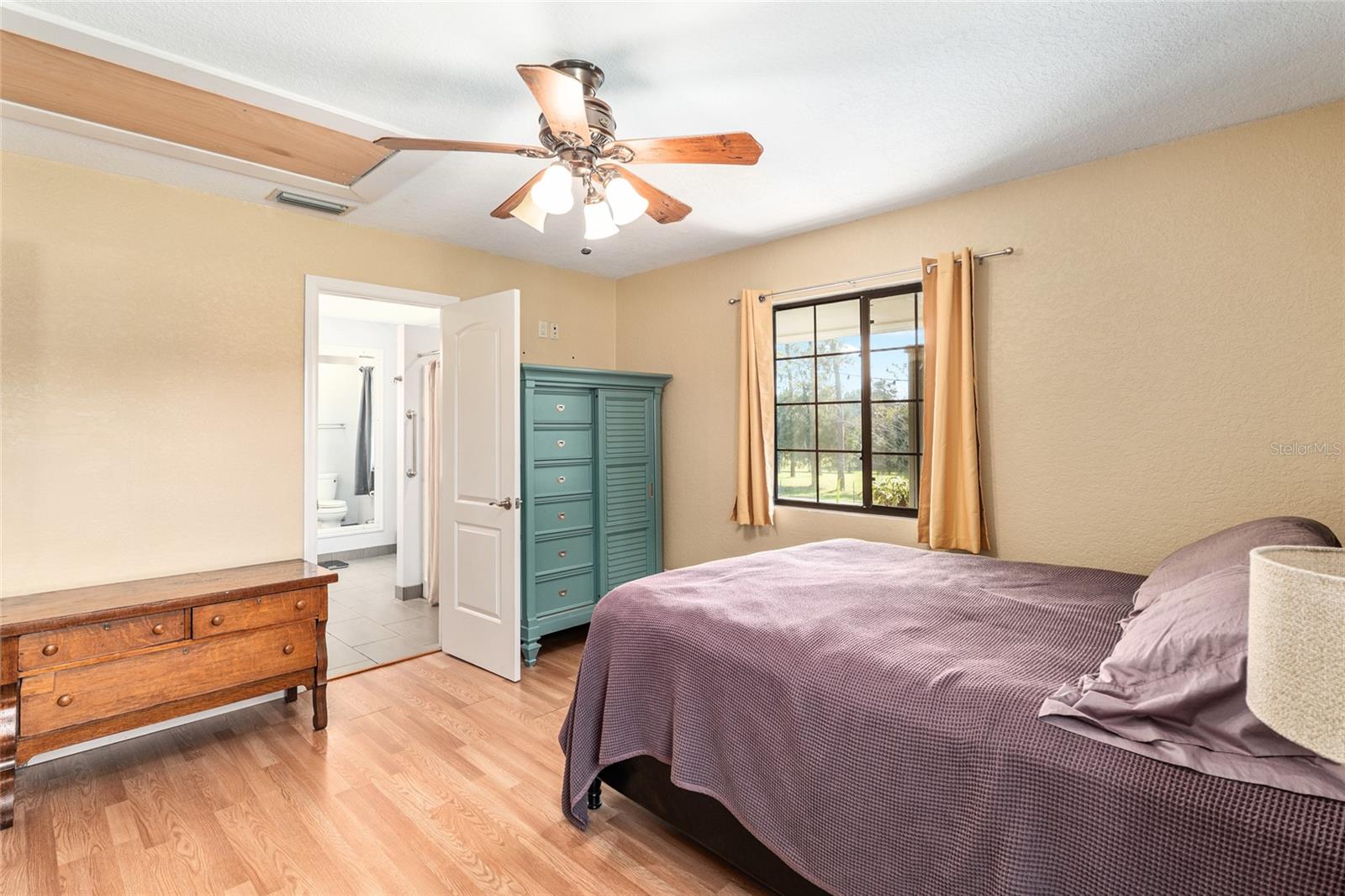 Image 18 of 57 For 12719 88th Place