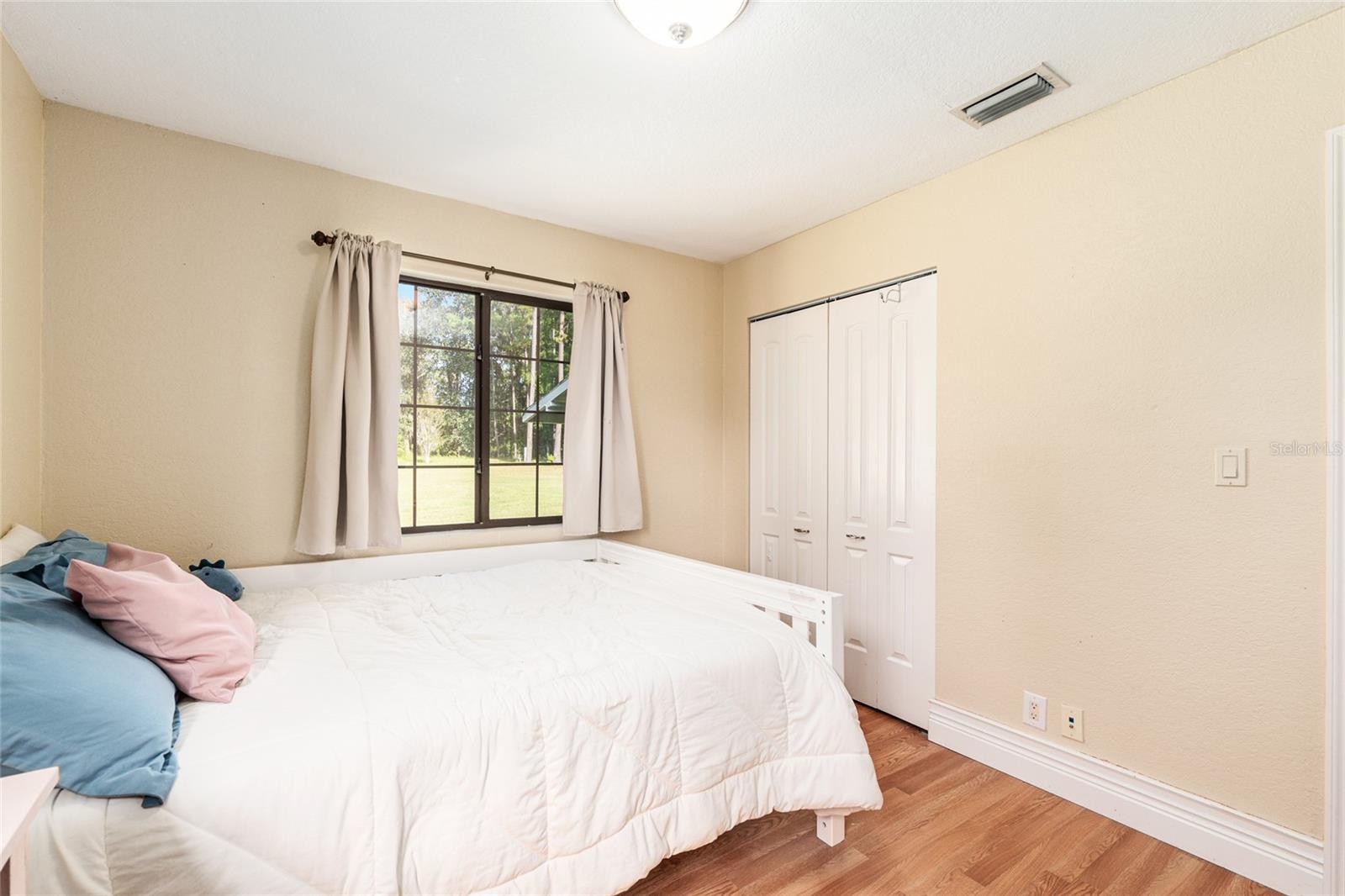 Image 24 of 57 For 12719 88th Place